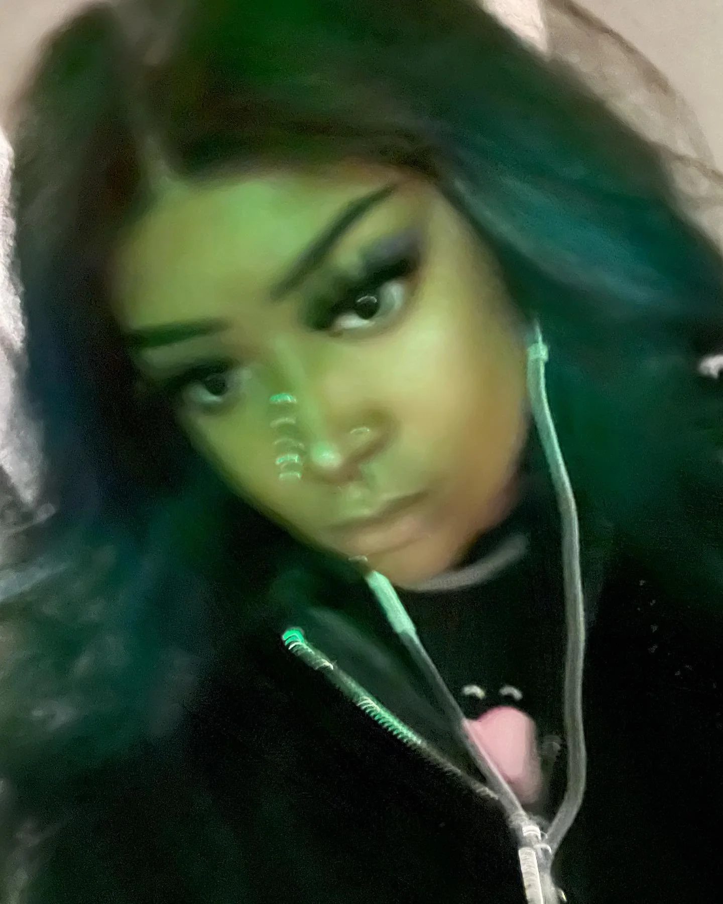 i luv a blurry pic
#altblackgirl #queenkobra #alt