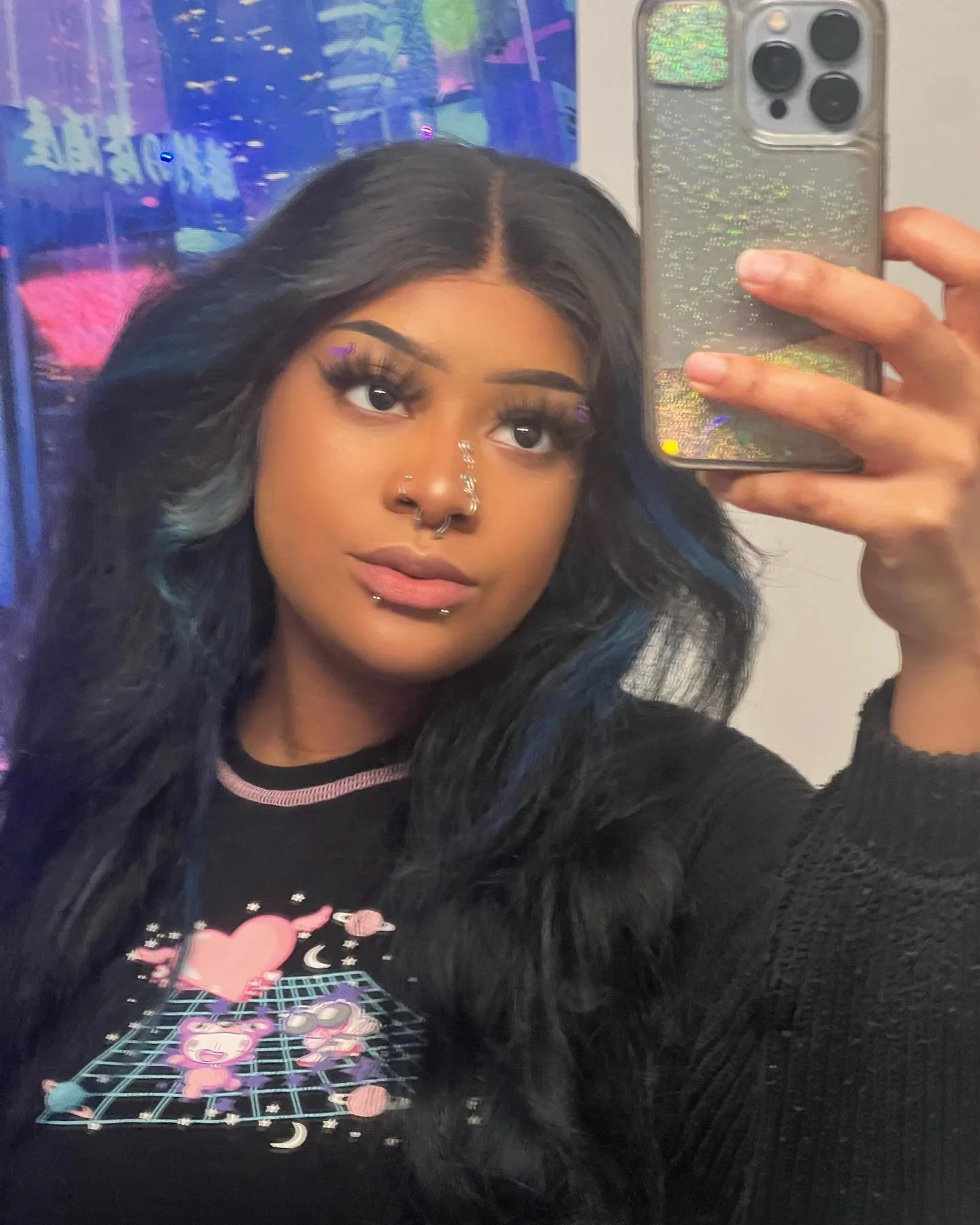 Hmmm&hellip;
#altblackgirl #bluehair #queenkobra