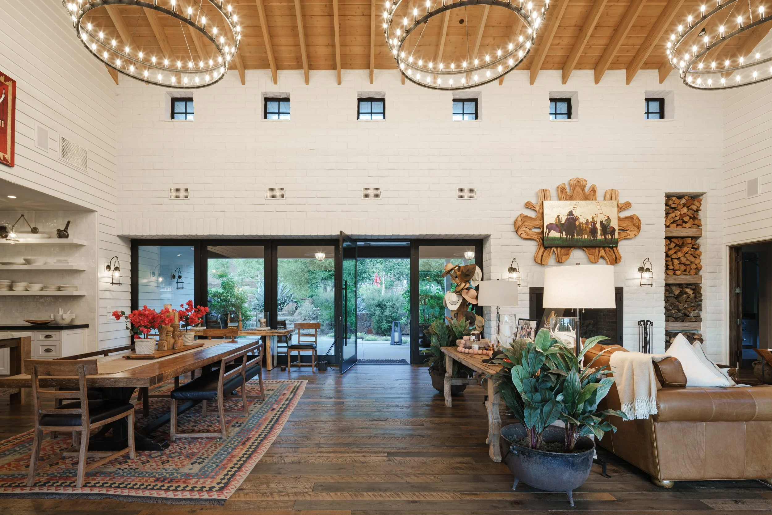 Filmland-RCRanch-house-interior-great-room-3.jpg