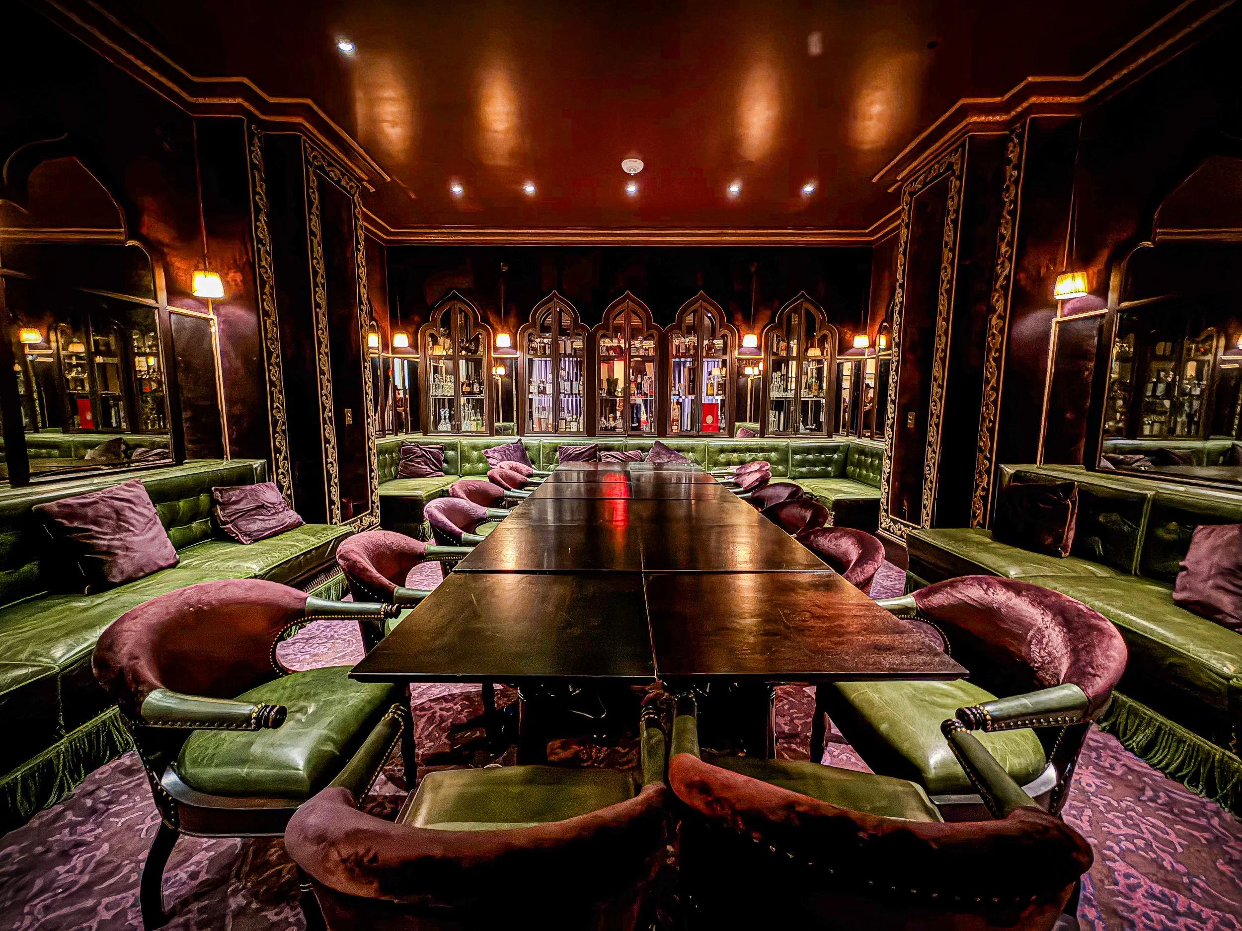 Filmland-Bella-Hotel-DTLA-private-velvet-room-5.jpg