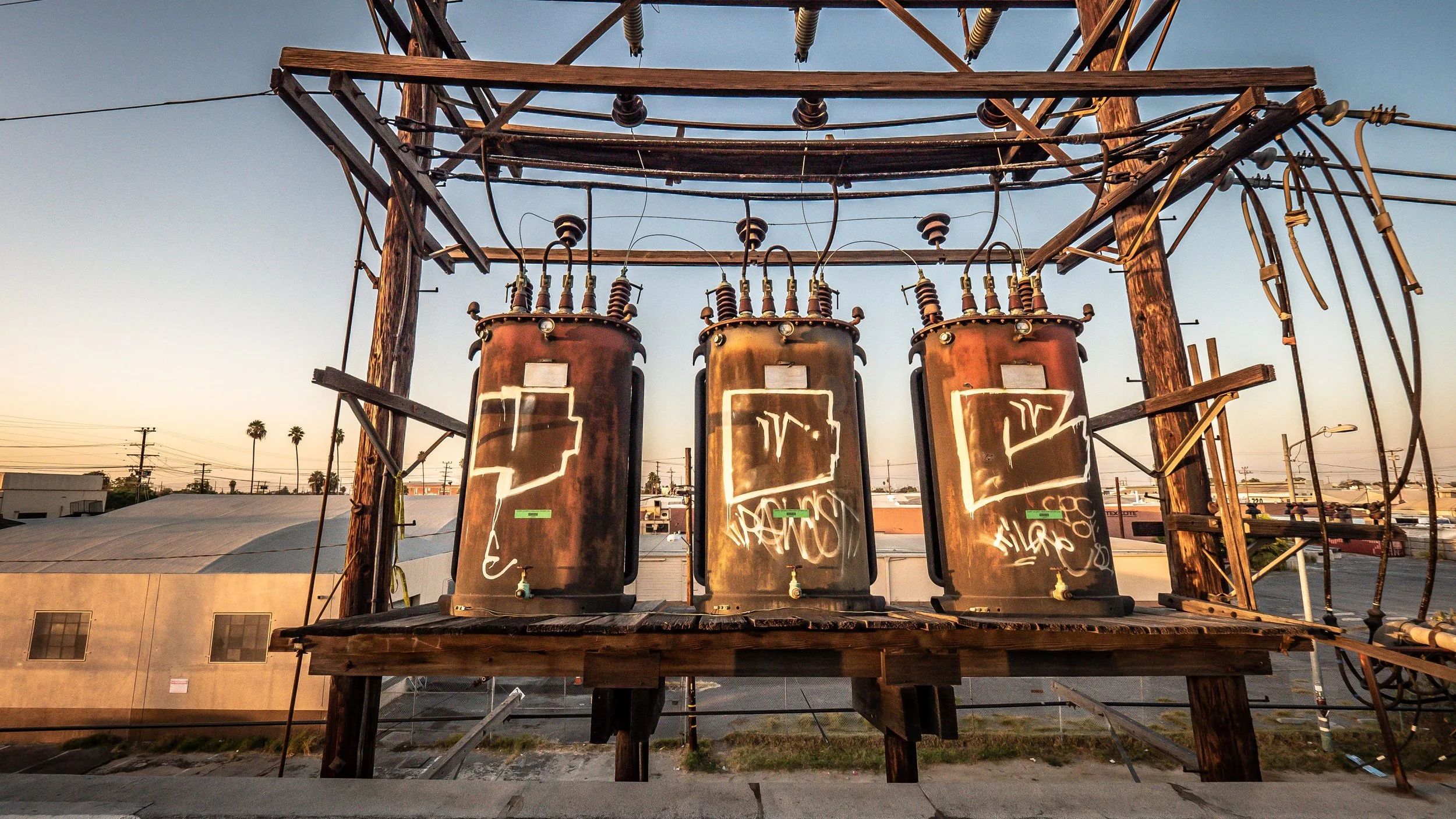 04-3-Filmland-Raw Studios-Industrial-Exterior.jpg