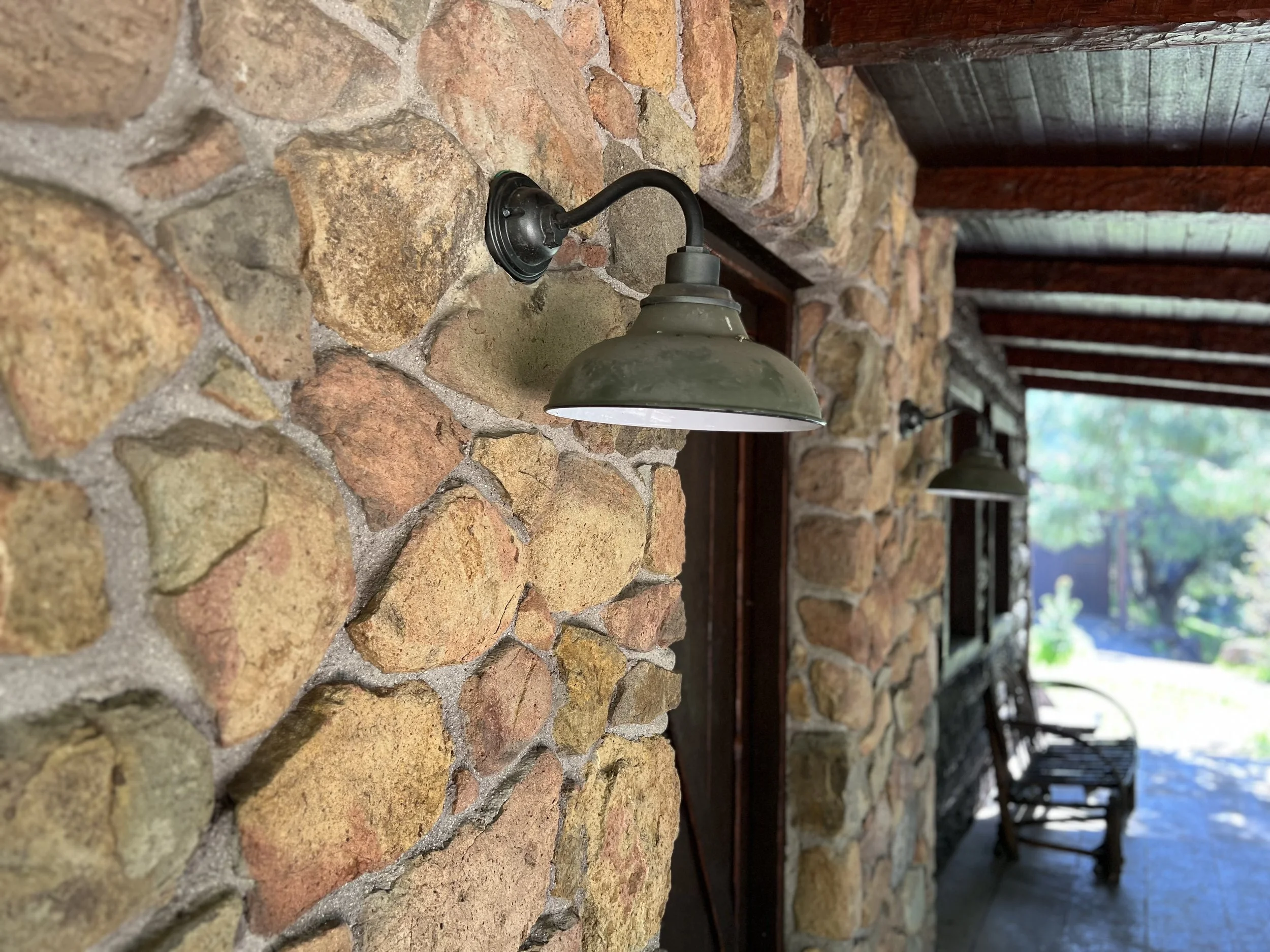 Filmland-Golden Summit-Cabin-8d.jpeg