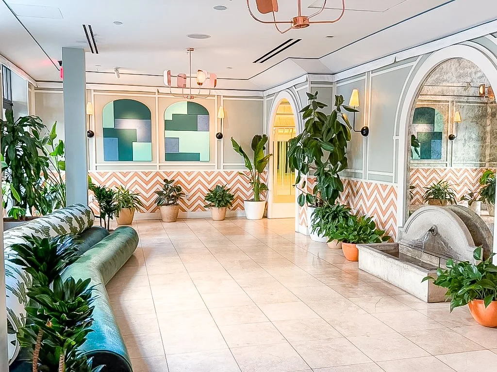 Filmland-Bella-Hotel-DTLA-entrance.jpg