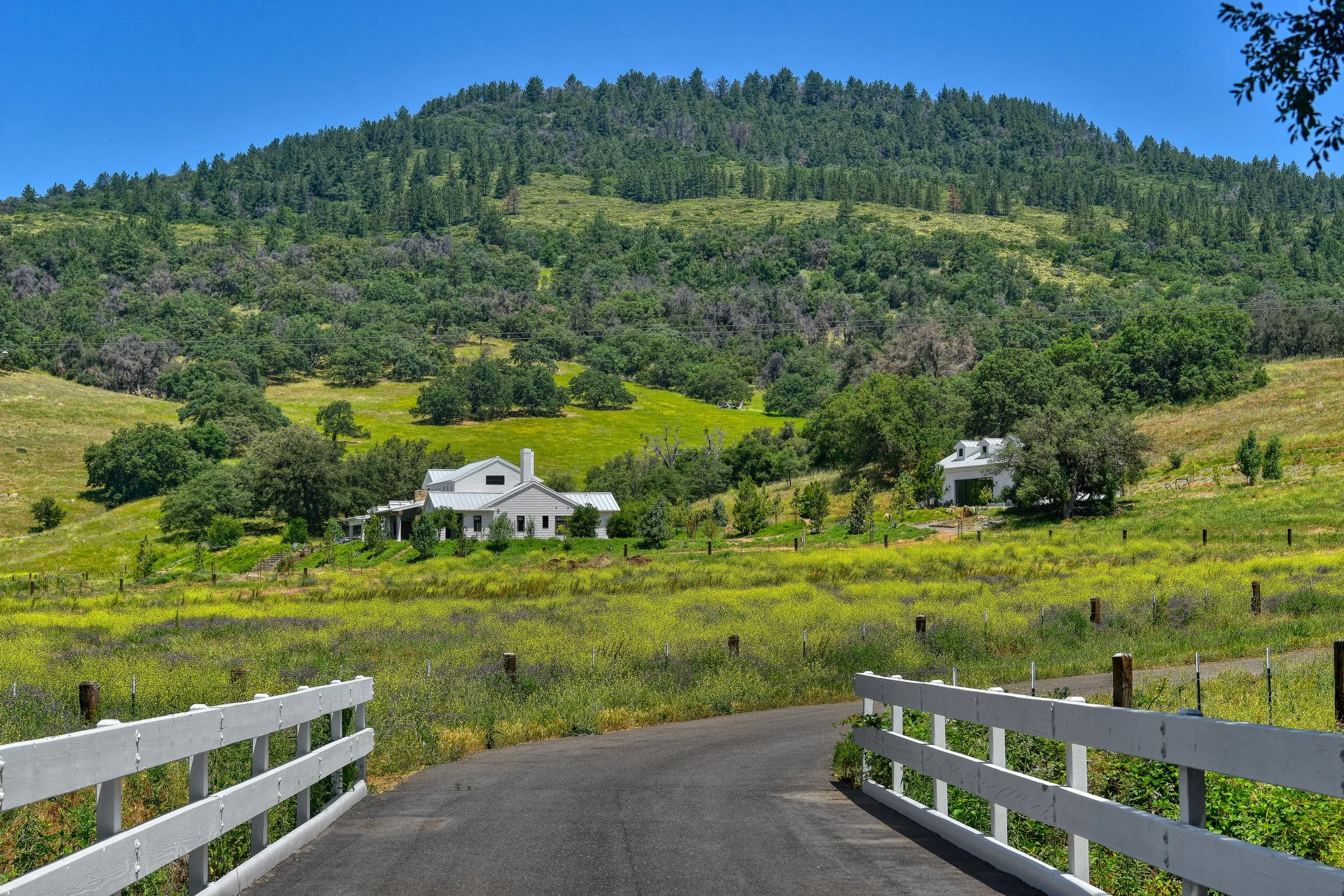 Filmland-RCRanch-house-exterior-entrance.JPG