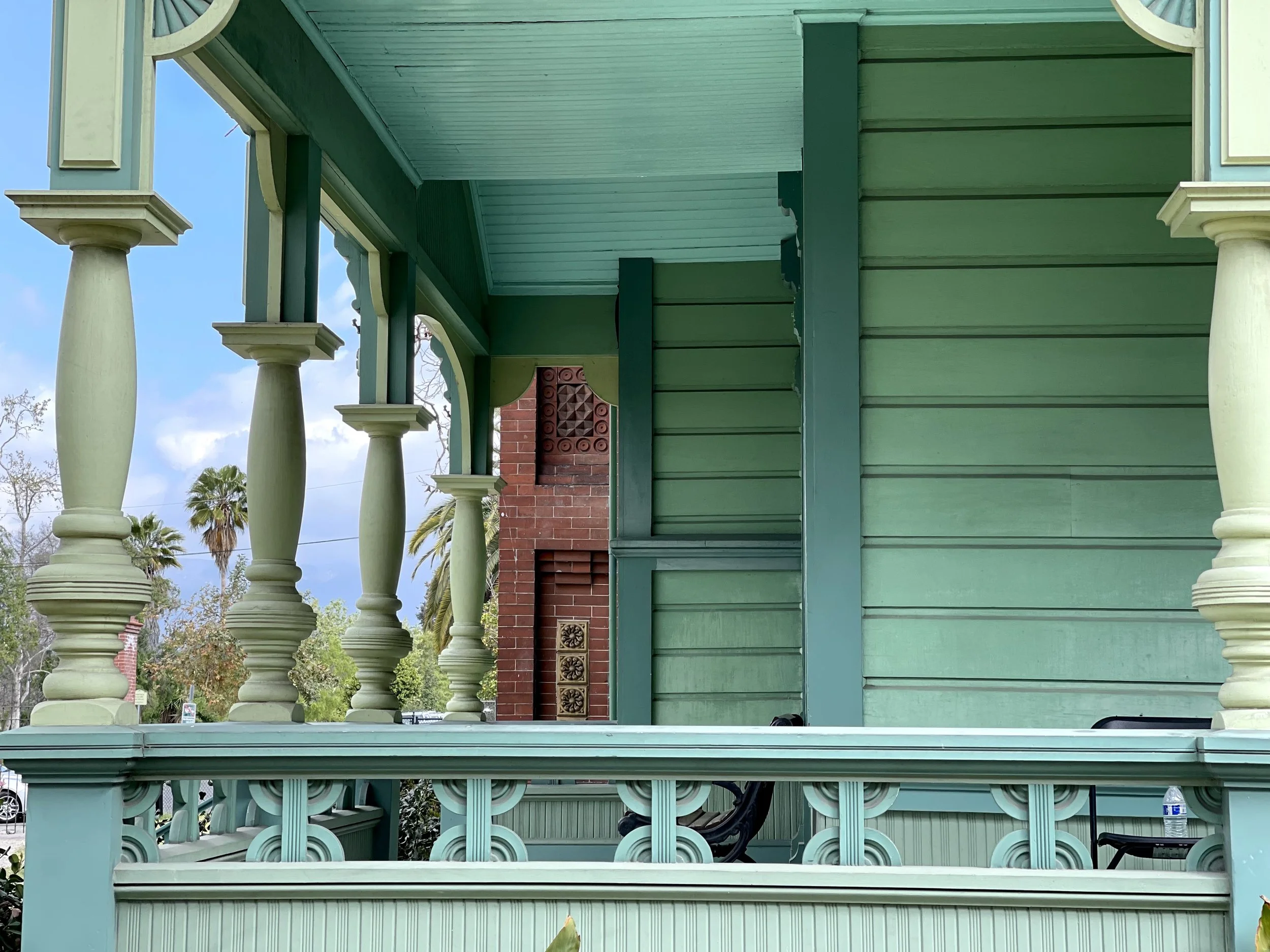 Victorian residential filming location Los Angeles, period residential filming location near Downtown LA, 1800s residential filming location Los Angeles, historic home filming location Los Angeles, Victorian era exterior filming location Los Angeles,