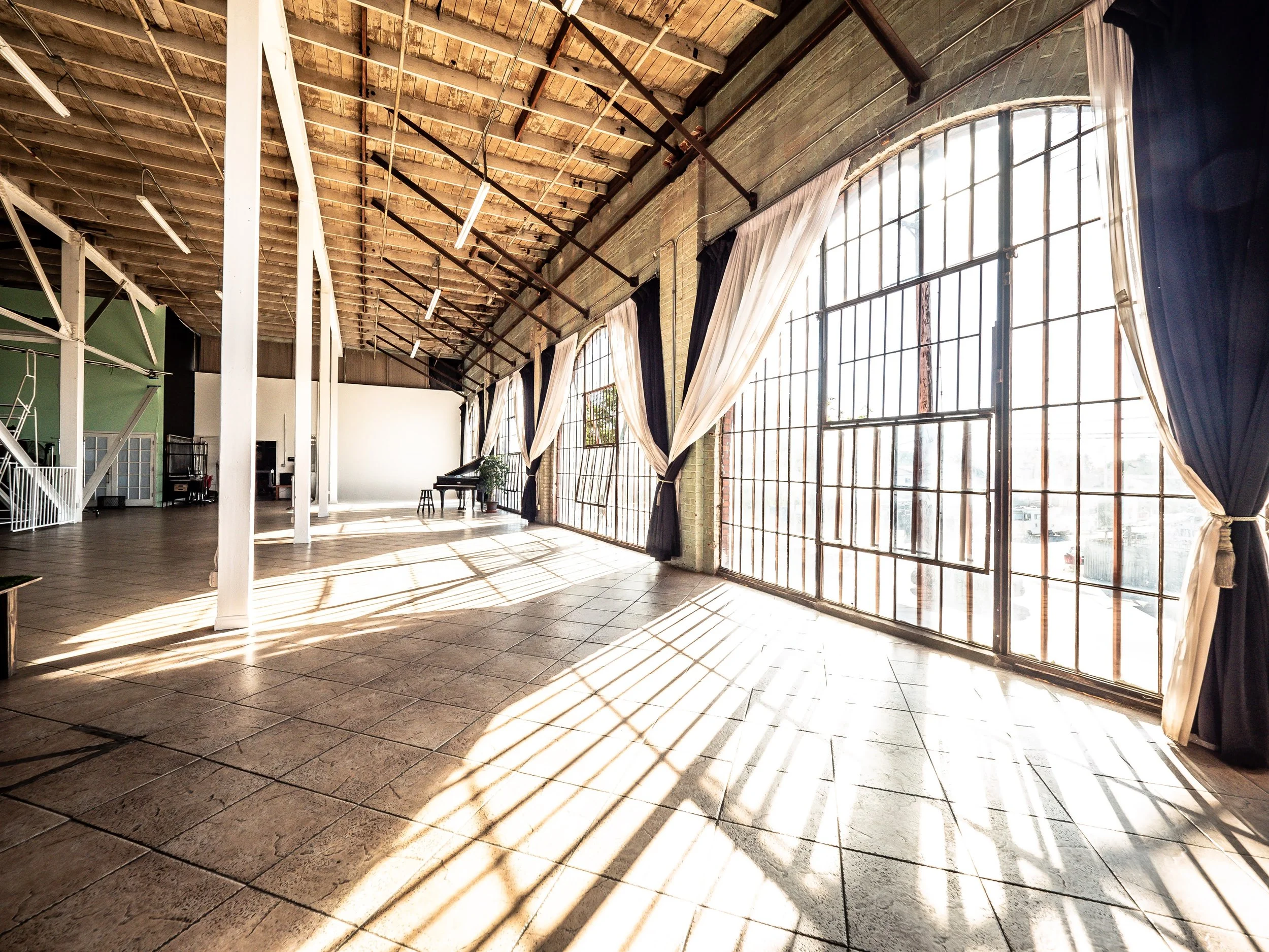 49-22b-Filmland-Raw Studios-Industrial.jpg