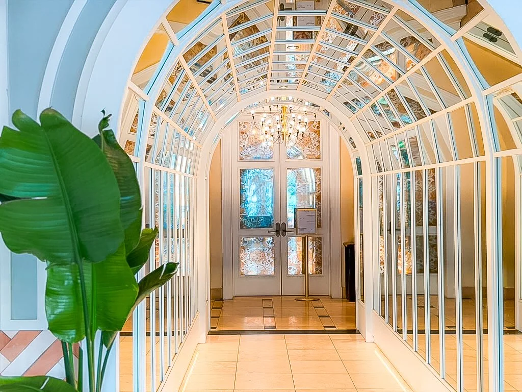 Filmland-Bella-Hotel-DTLA-entrance-8.jpg