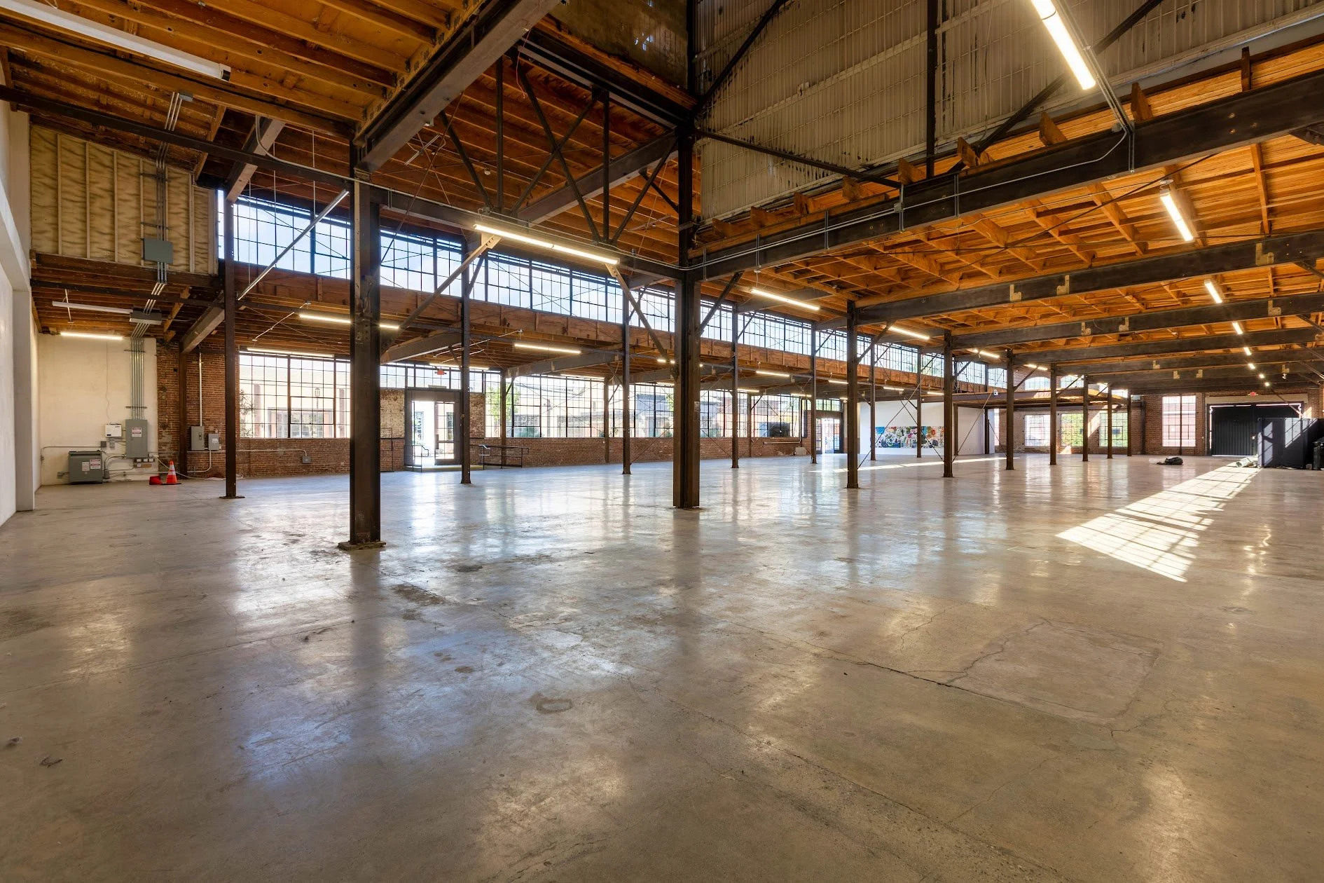 05-Filmland-HiveCampus-Warehouses-4.jpg