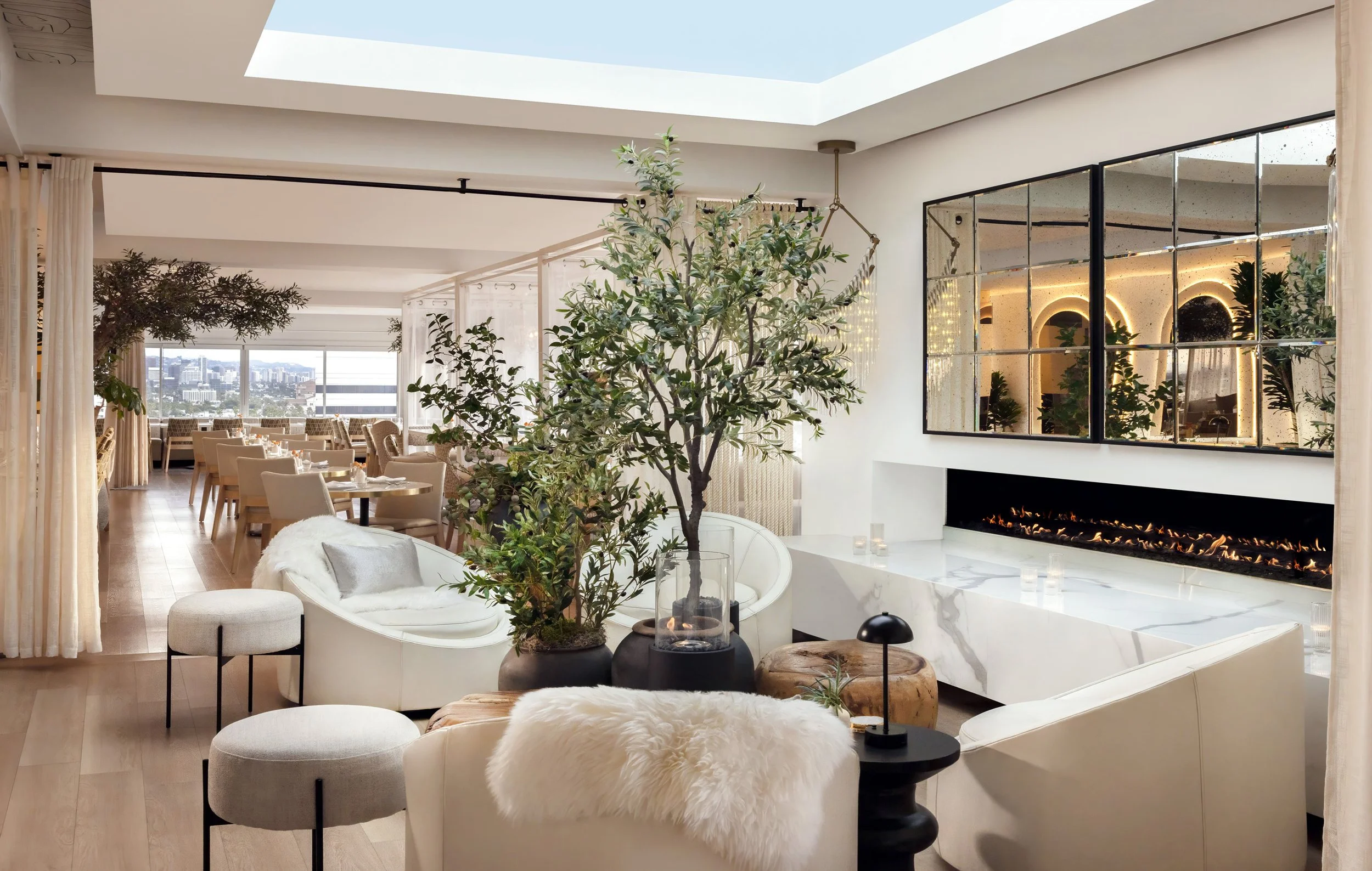 Filmland-H-Hotel-Restaurant.jpg