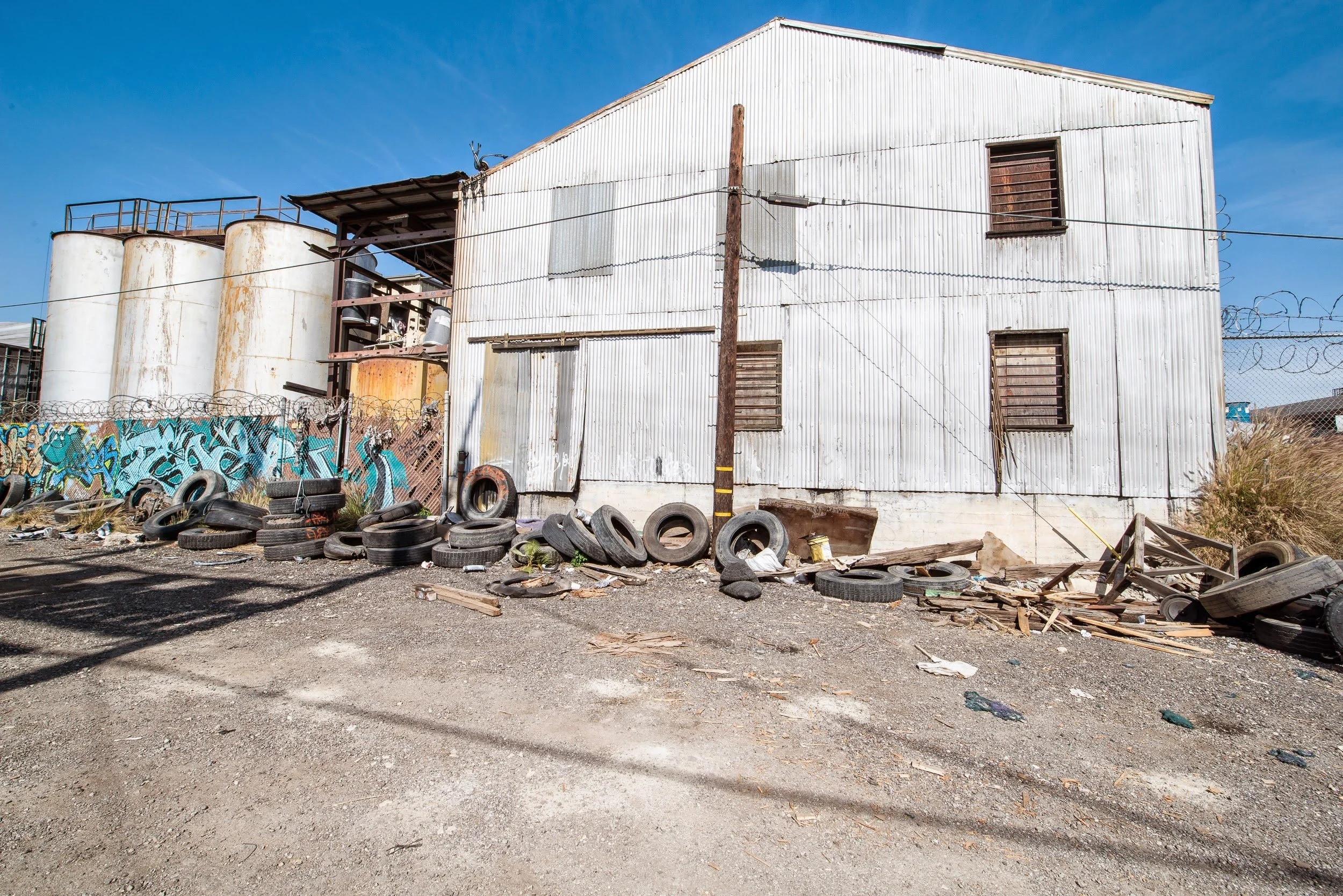 11-10-Filmland-Raw Studios-Industrial-Exterior.jpg