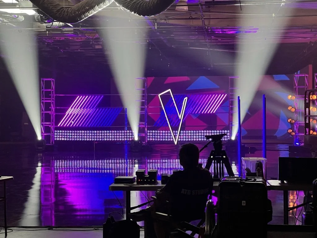 ndustrial warehouse filming location Burbank, converted warehouse film location Los Angeles, warehouse studio rental Burbank, industrial film location near Warner Bros, raw warehouse filming location Burbank, warehouse production space Burbank Califo