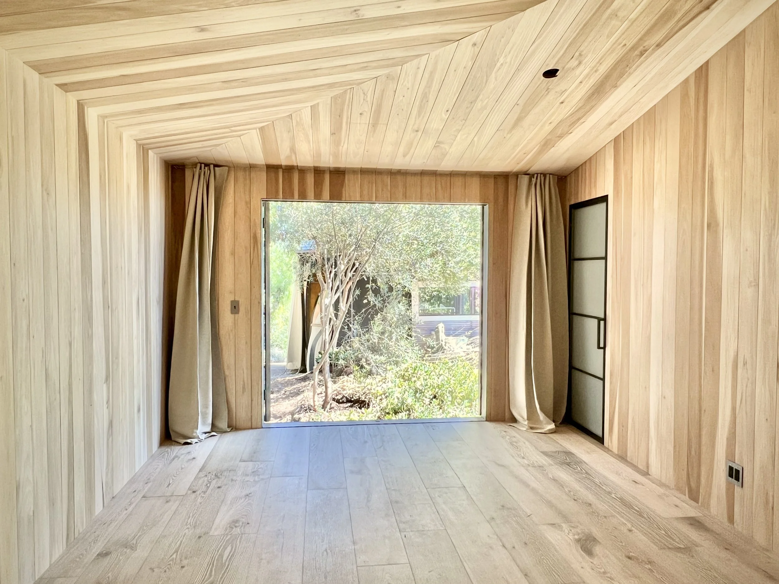 22-17b-Filmland - PCH Garden- House.jpeg