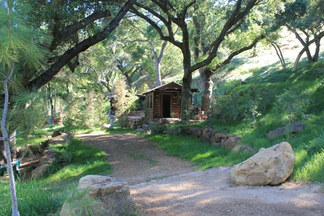 Filmland-Golden Summit-Cabin-6.jpeg