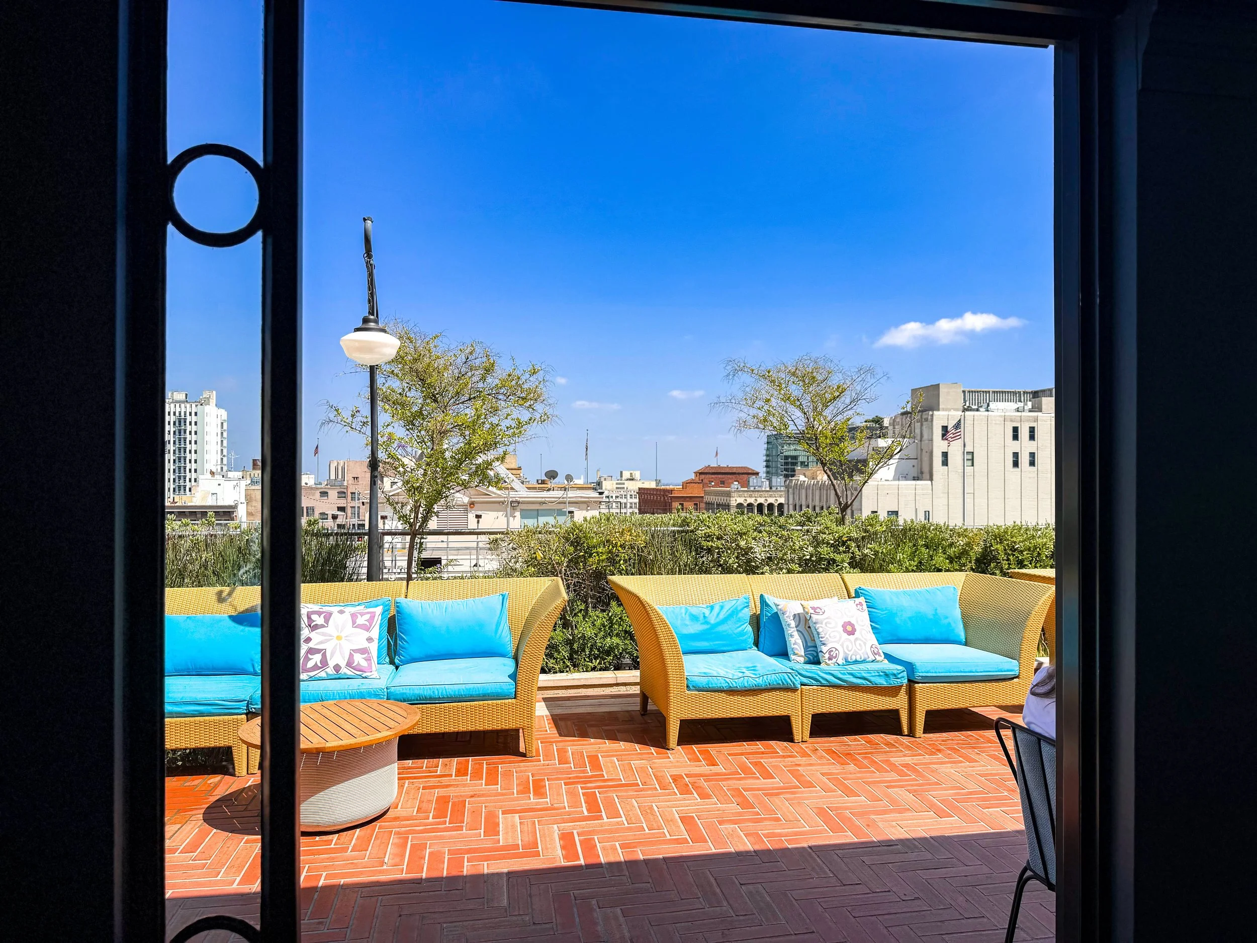 Filmland-Bella-Hotel-DTLA-Patio-8.jpg