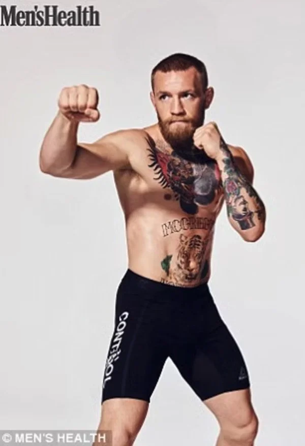 16-6b-Filmland-Raw Studios-cyc.jpeg