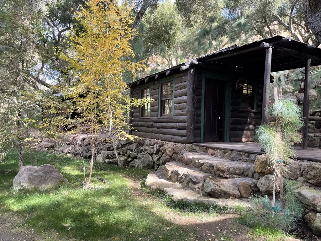 Filmland-Golden Summit-Cabin-5.jpeg