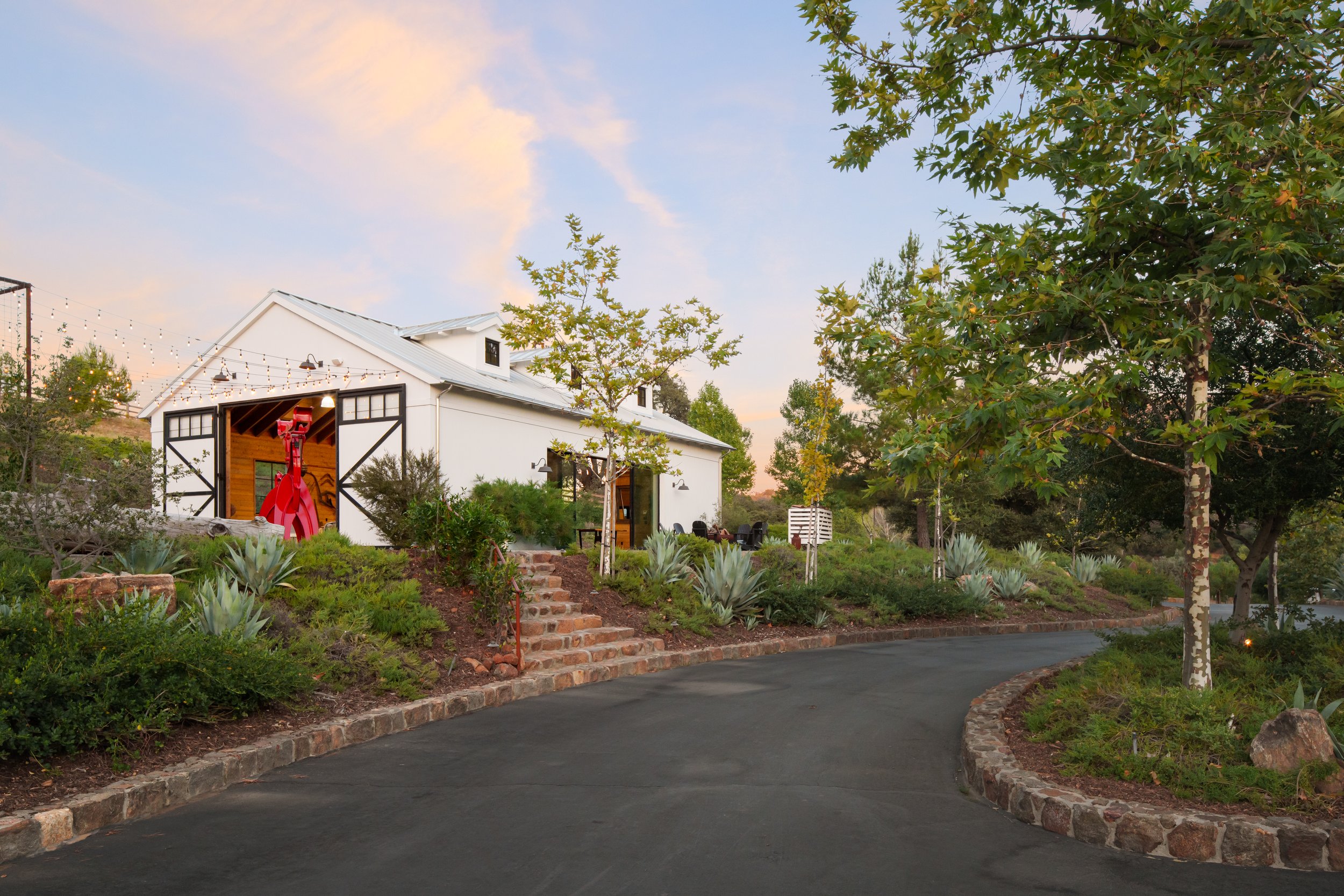 Filmland-RCRanch-barn-2.jpg