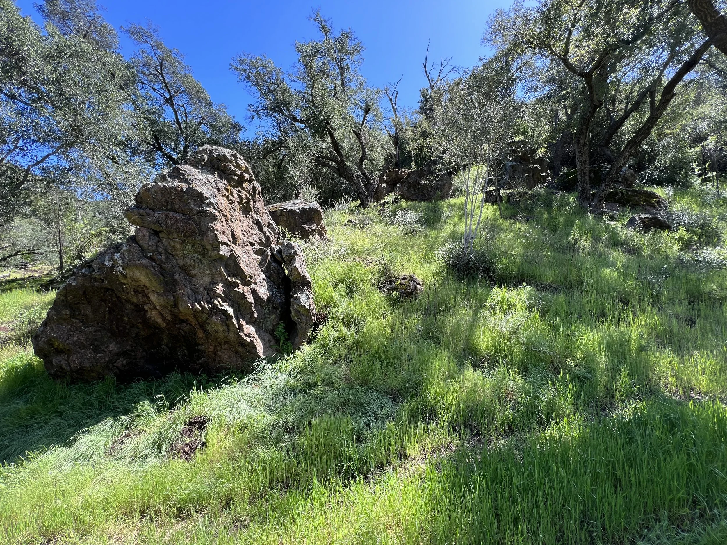 outdoor film location Los Angeles, exterior filming location 30-mile zone, ranch film location Los Angeles, open terrain film location LA, rolling hills filming location Southern California, automotive film location Los Angeles, aerial filming locati