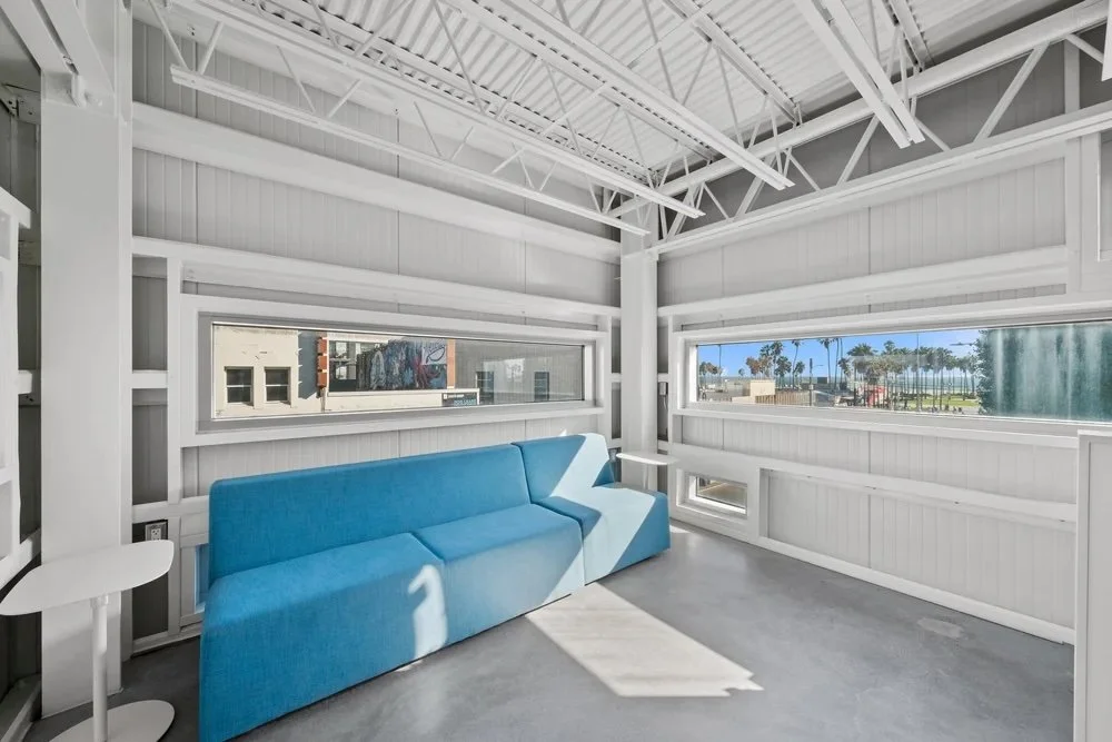 13-6e-Filmland-57 Venice.jpeg