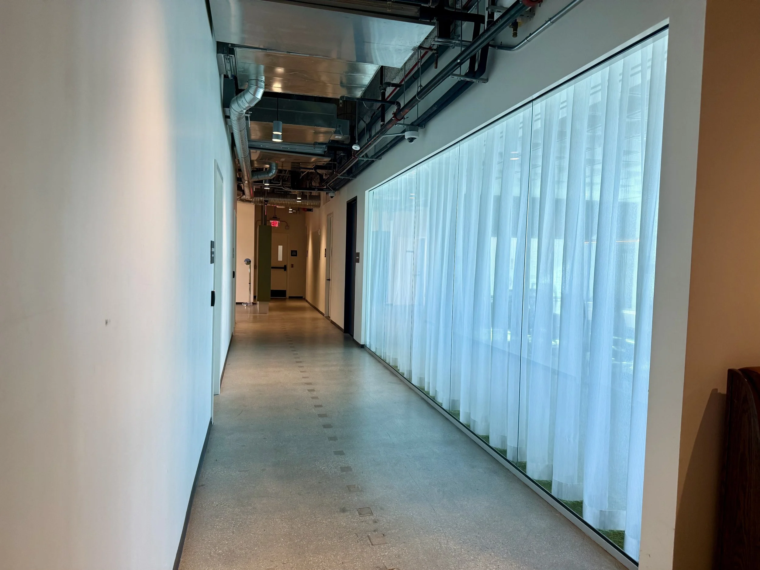 25-Filmland-Flow-Studio-Offices-D-hallway.JPG