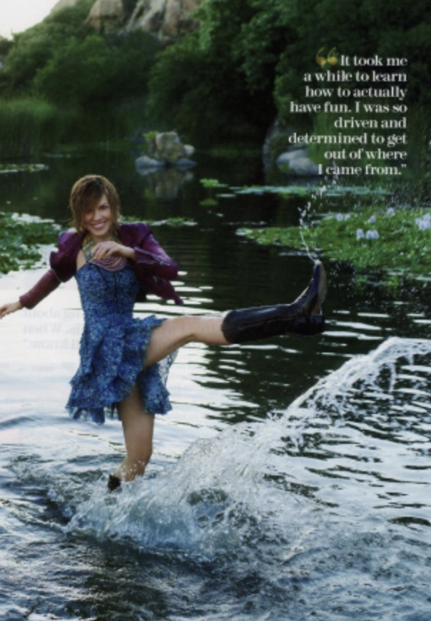 03-2-Filmland-Coastal Legacy House-Grounds-3.png