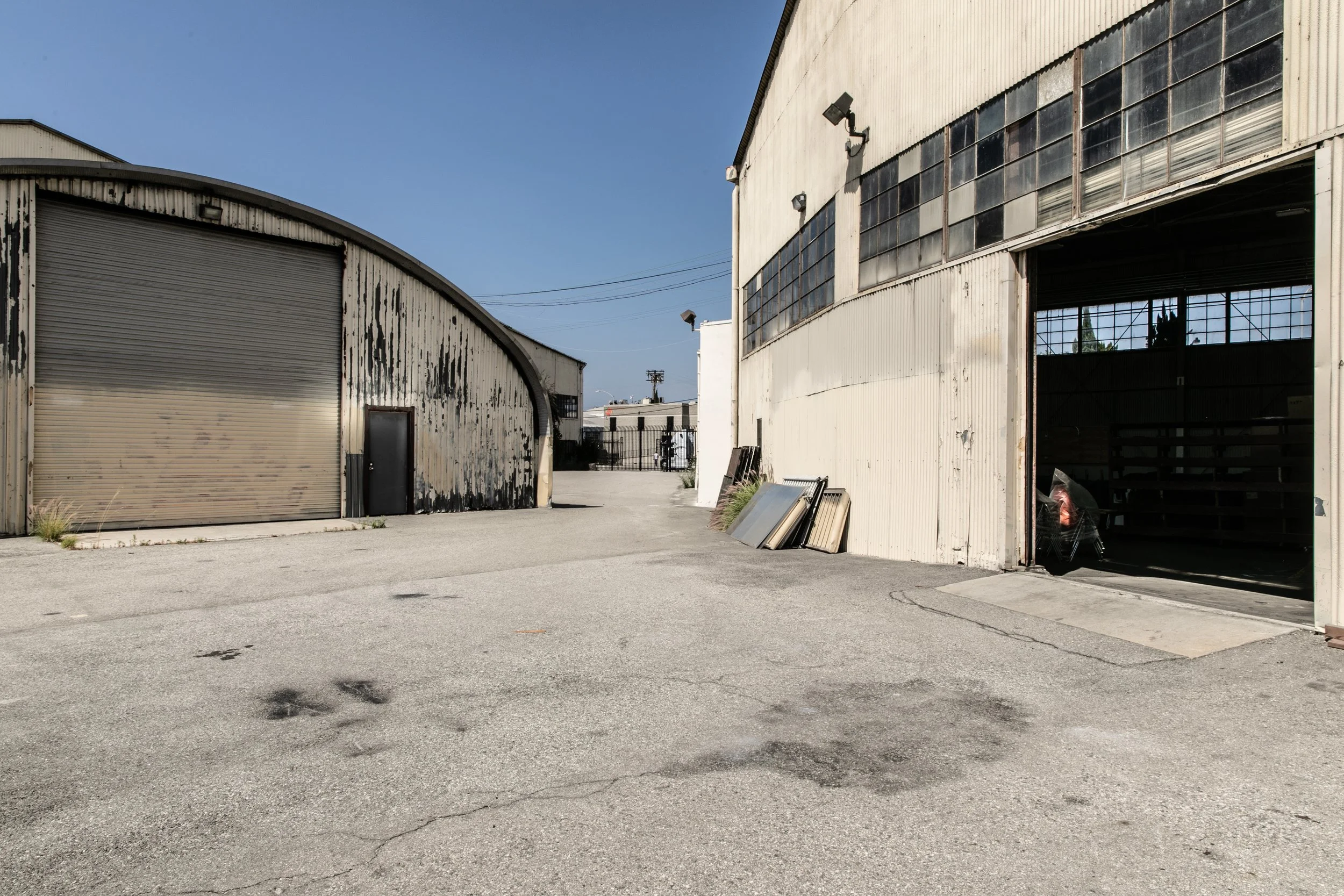 19-yeah-rentals-HQ-the-mission-road-studio-DTLA-woodnote-photography-2020-20.jpg