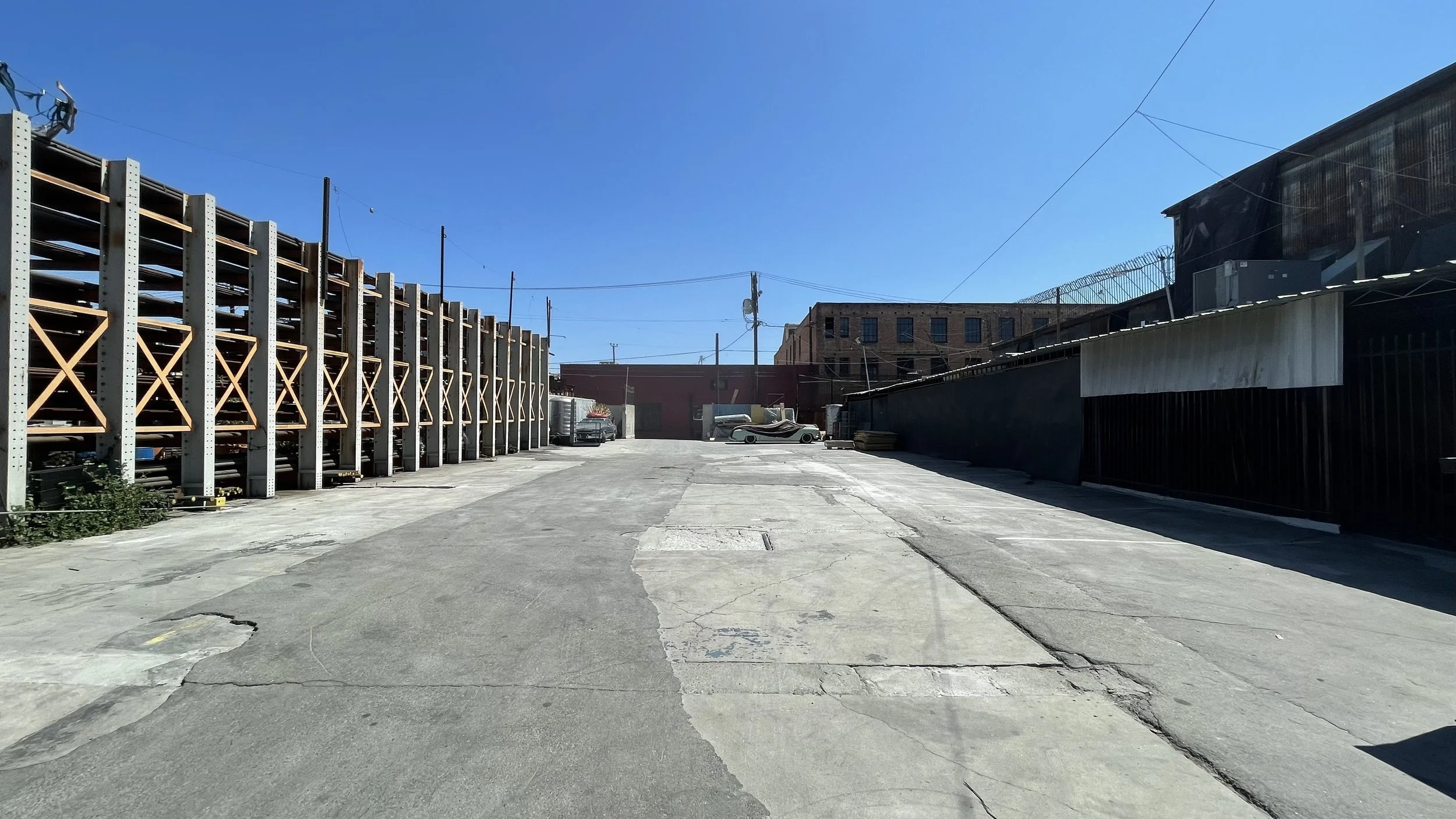 66-38a-Filmland-Raw Studios-Industrial.jpeg