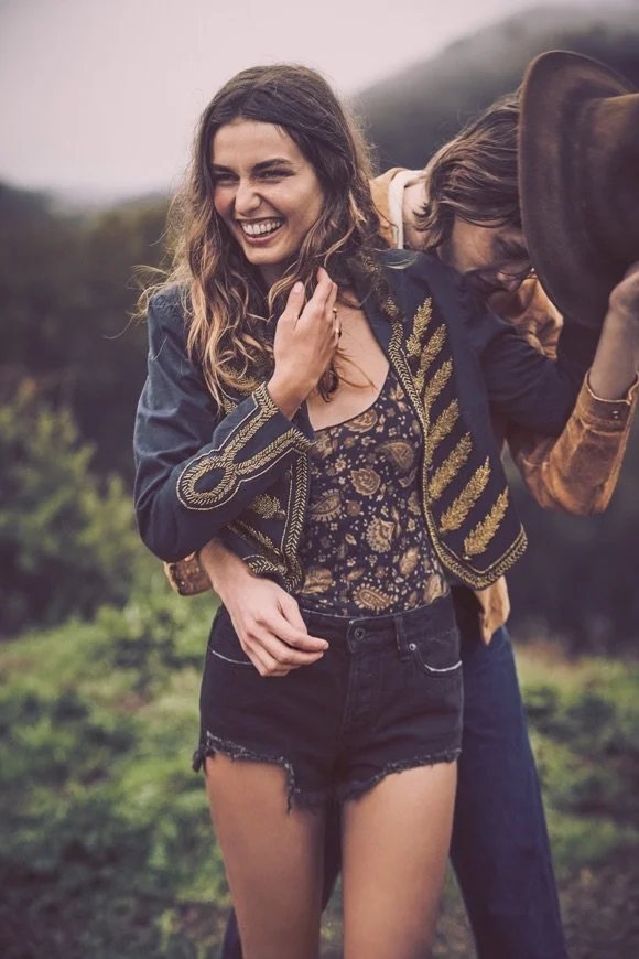 Filmland-Golden Summit-Sample-13.jpeg