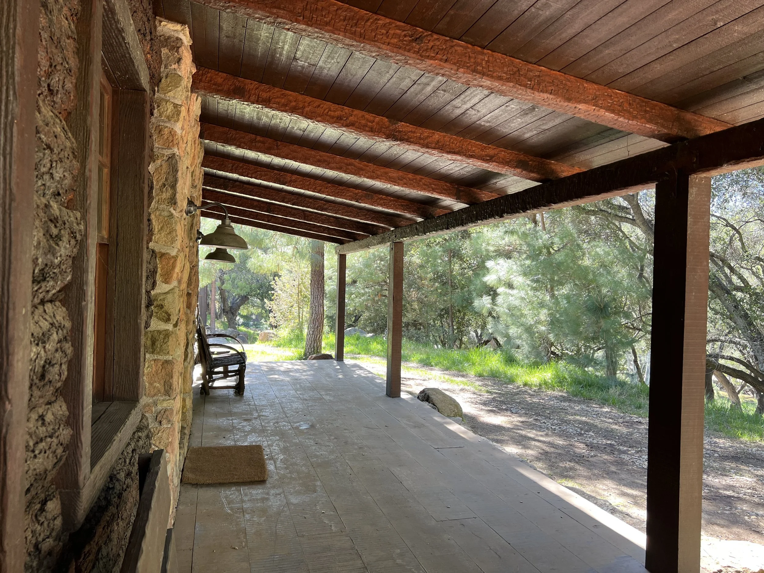 Filmland-Golden Summit-Cabin-8c.jpeg