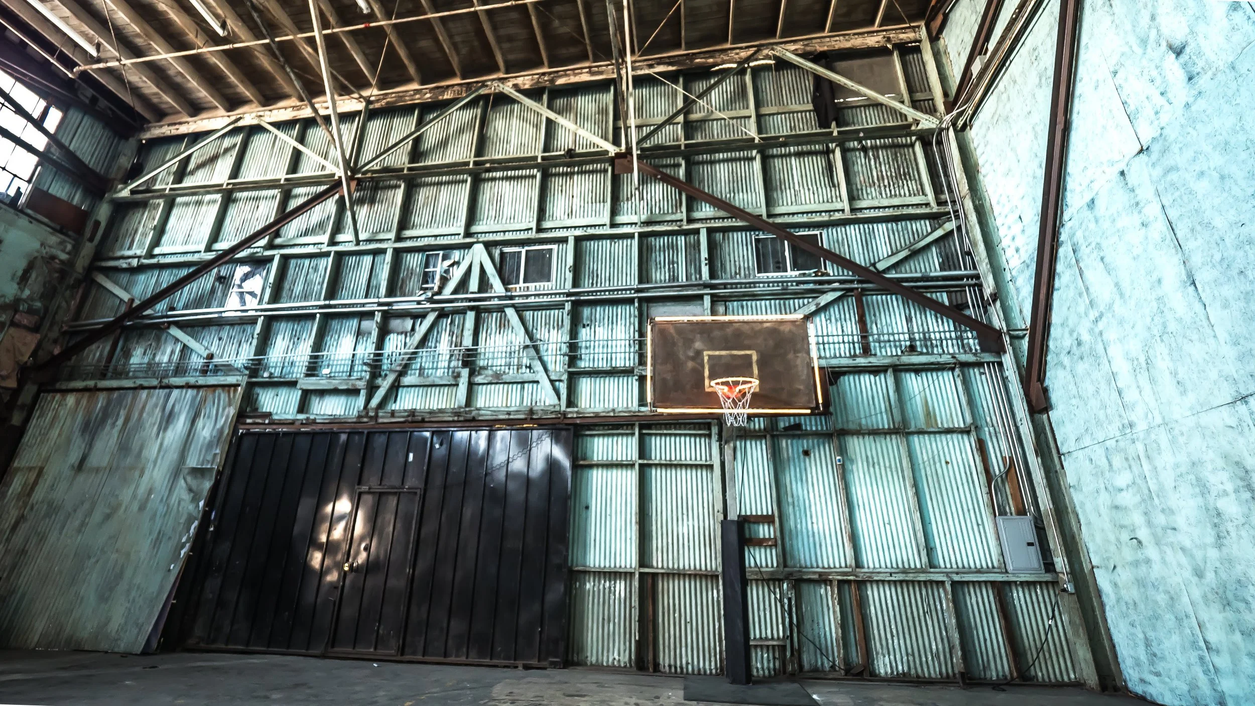 18-10e-Filmland-Raw Studios-Industrial.jpg