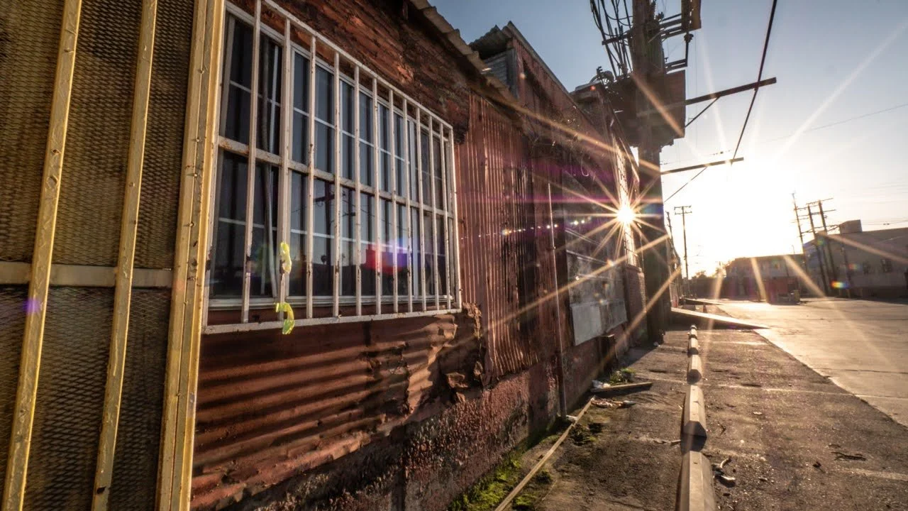 06-5-Filmland-Raw Studios-Industrial-Exterior.jpg