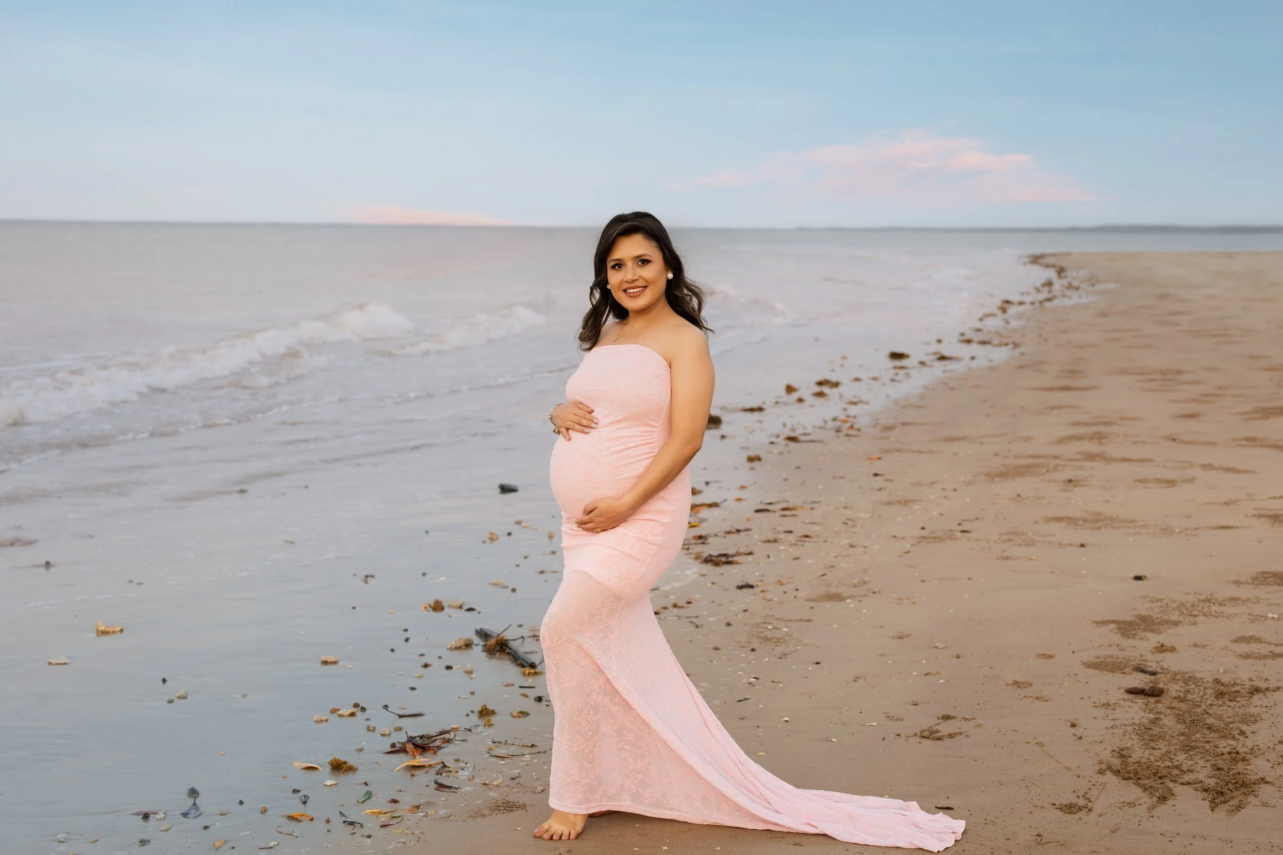 Anu_Maternity_Edited_2025 - GeorgiaPolitisPhotogra-(3 of 22).jpg