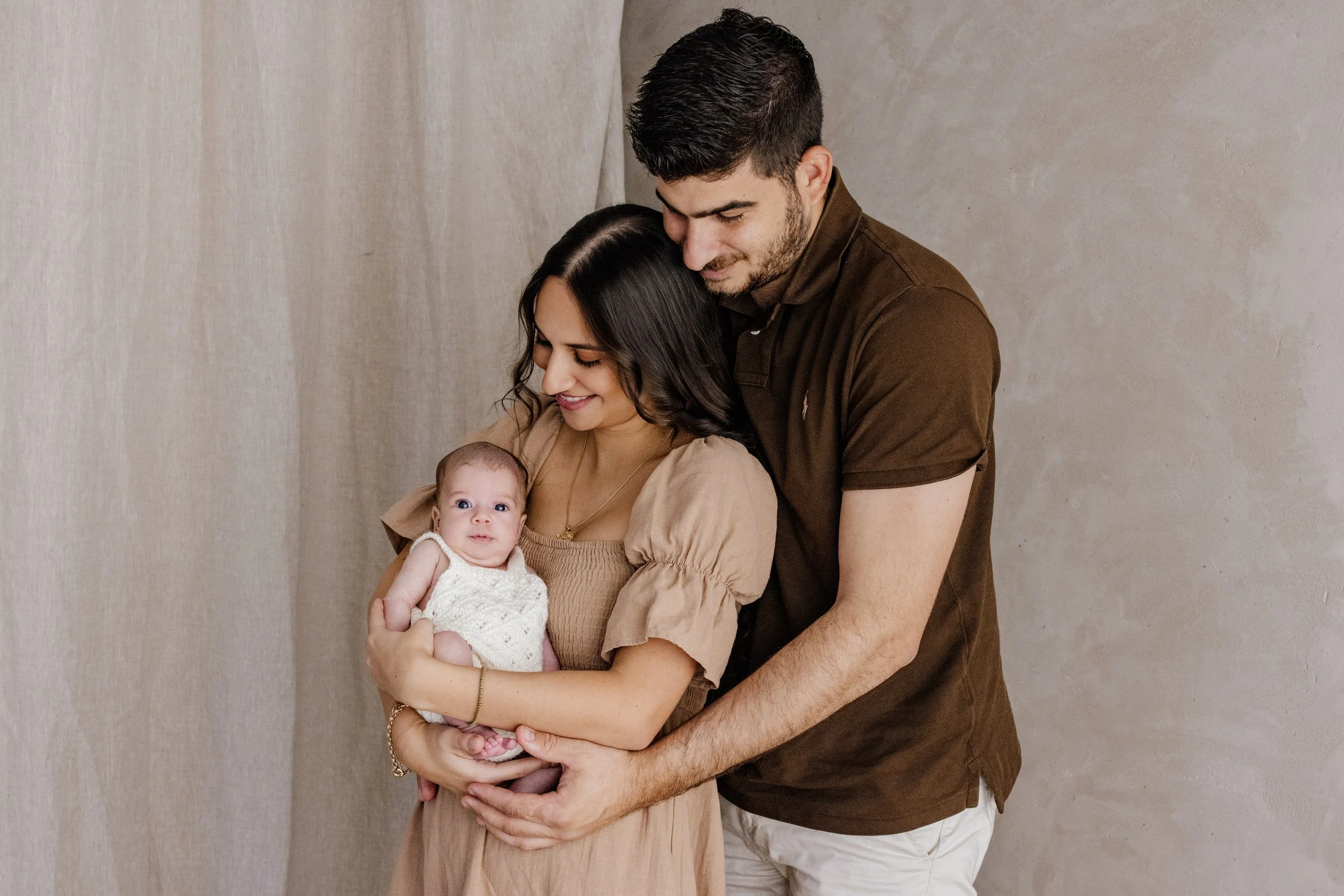 Darwin Newborn Photographer Tips | When to Book &amp; How to Prepare