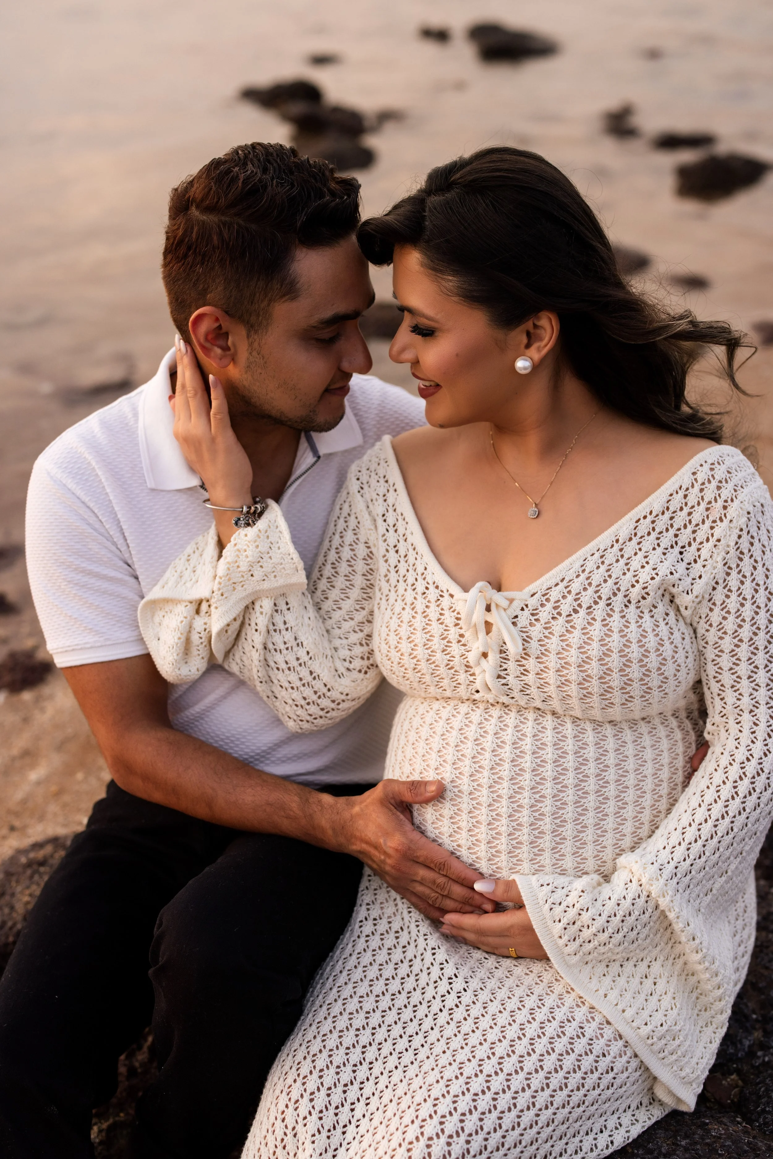 Anu_Maternity_Edited_2025 - GeorgiaPolitisPhotogra-(20 of 22).jpg