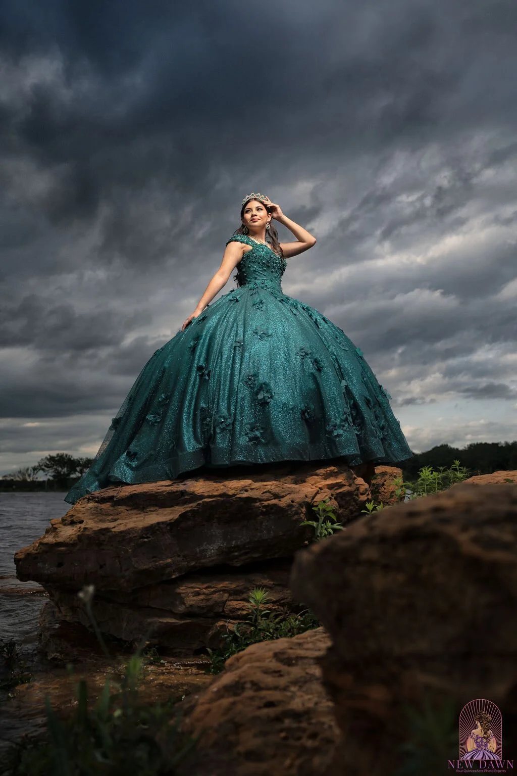 quinceanera-low-angle-rocks-emerald-gown-murrell-park-lake-grapevine.jpg