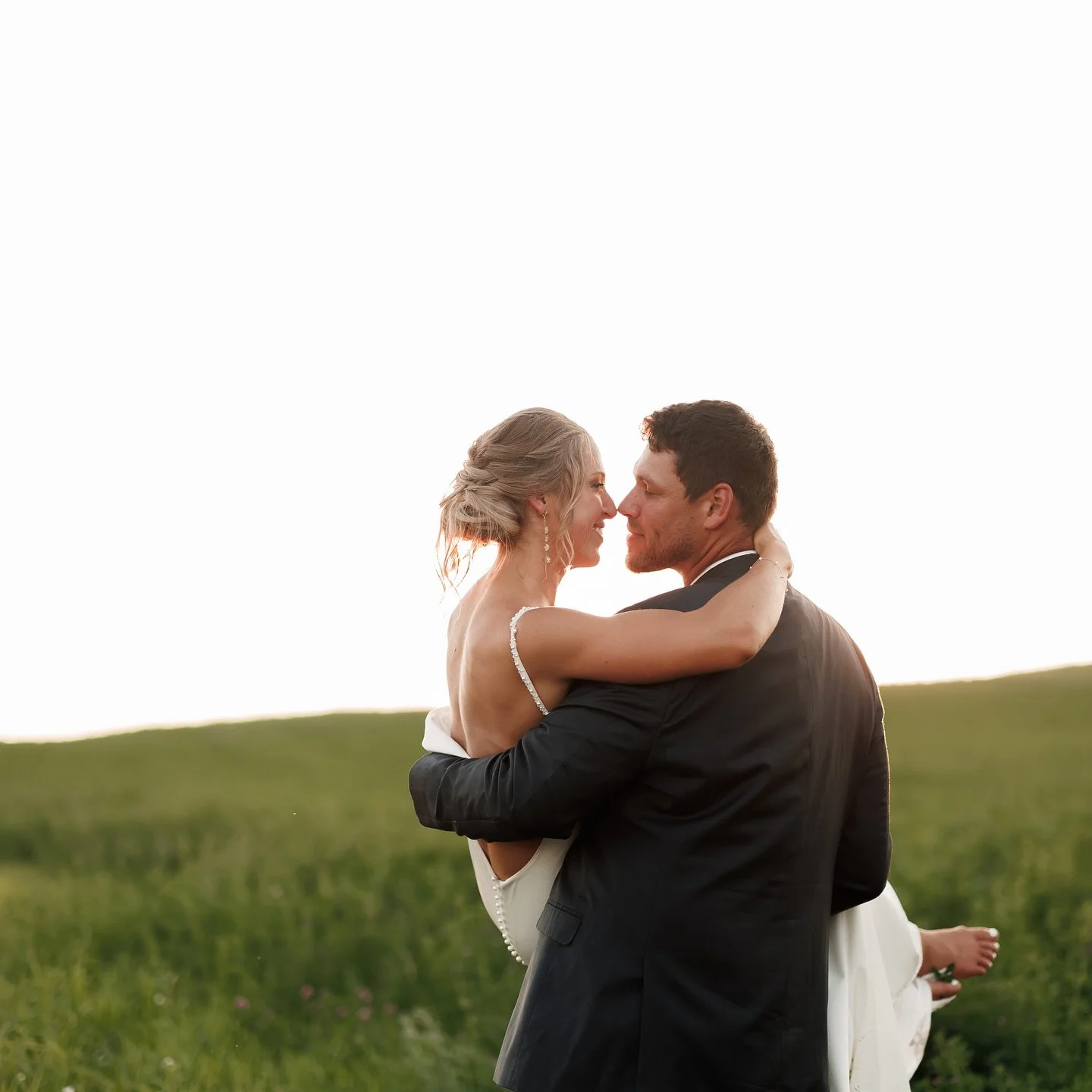 Nicole + Caleb, Eau Claire ✨