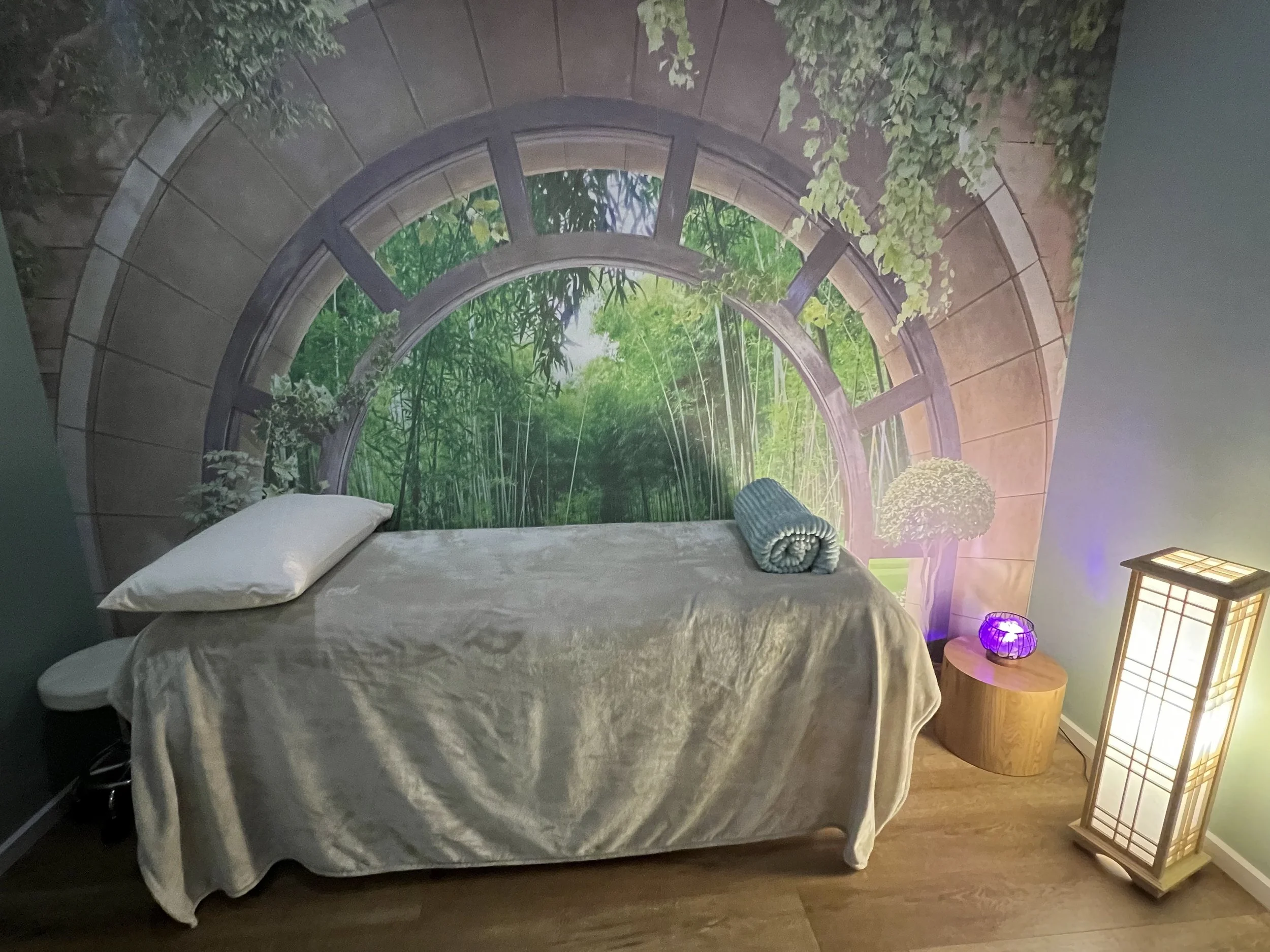 Reiki Therapy Room Port Adelaide with Chat it Out