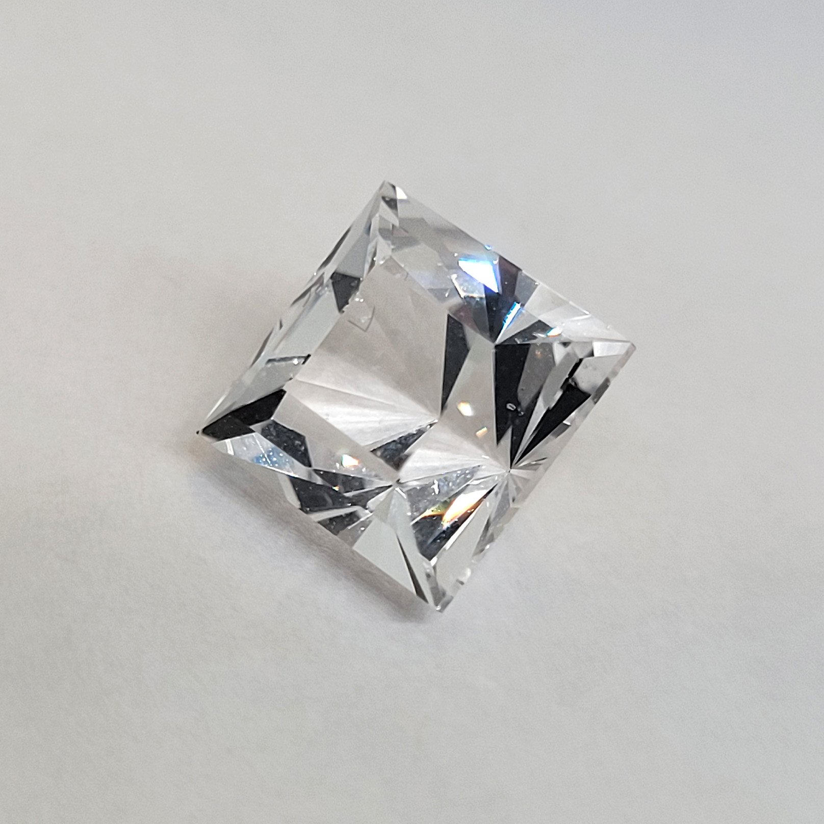 9-goshenite-627-2.jpg