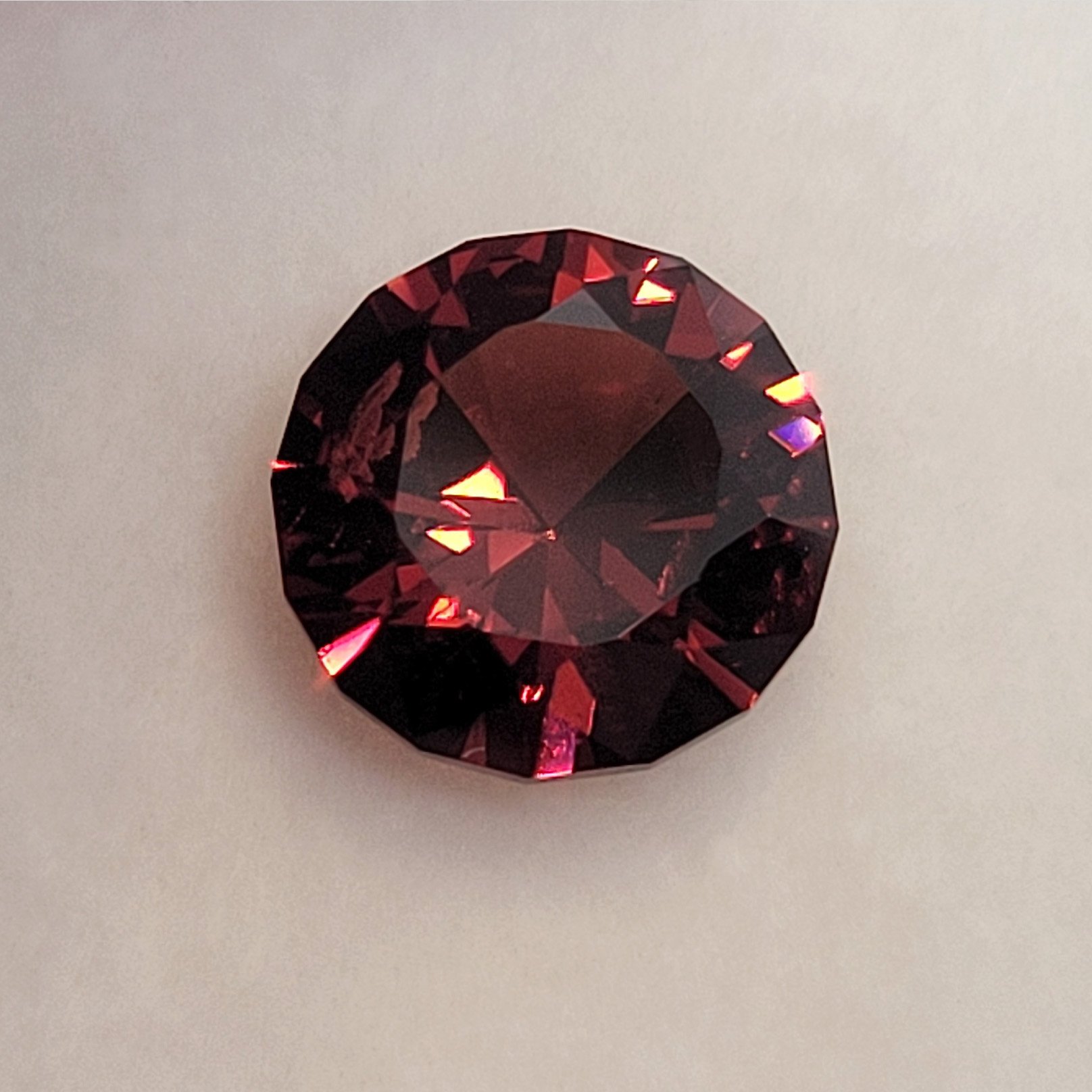 5-umbagarnet-187ct-1.jpg