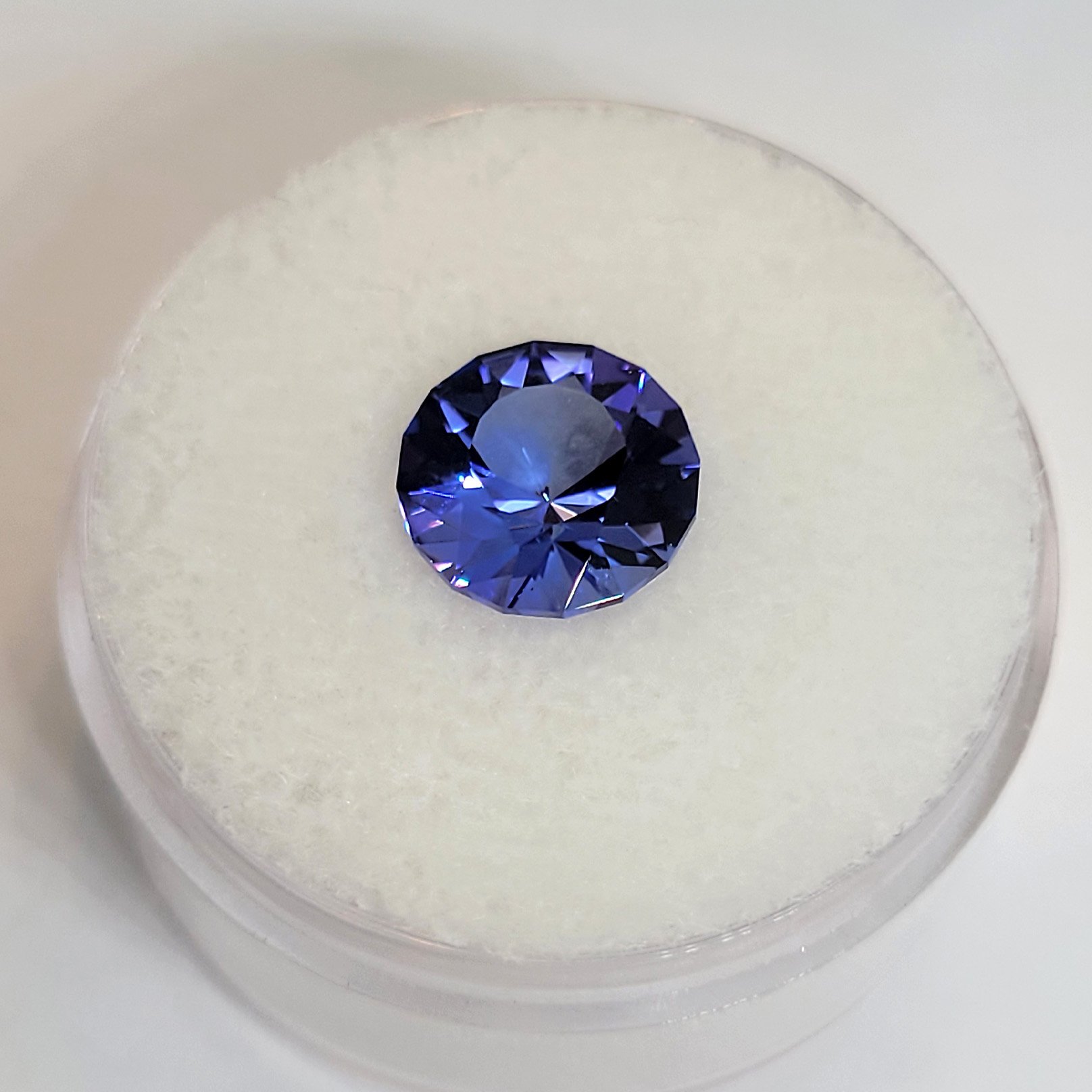 5-tanzanite-242ct-2.jpg