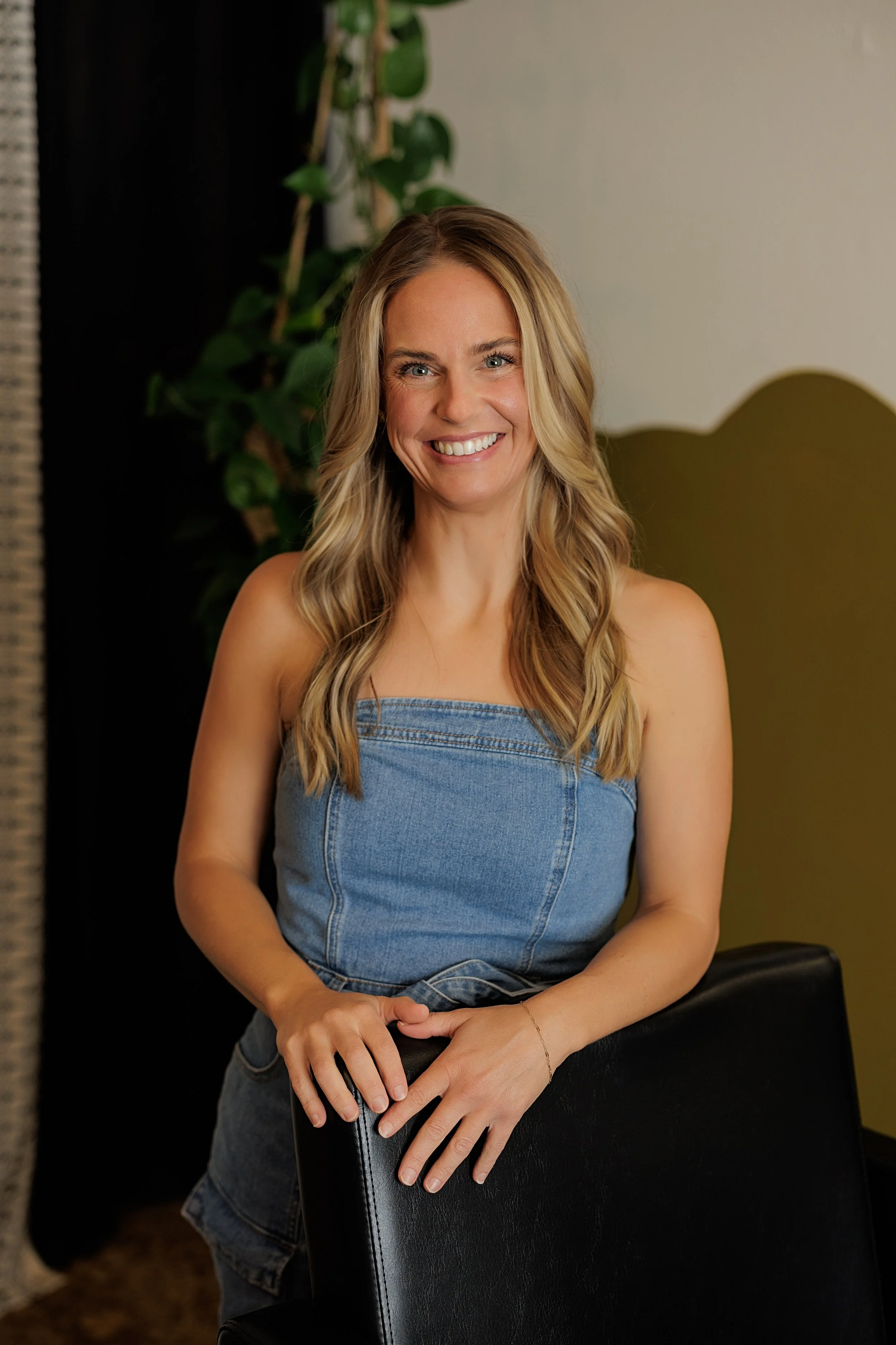 salons haircut hair color styling blowout blowout highlightsbest salon in Pequot Lakes Crow Wing County