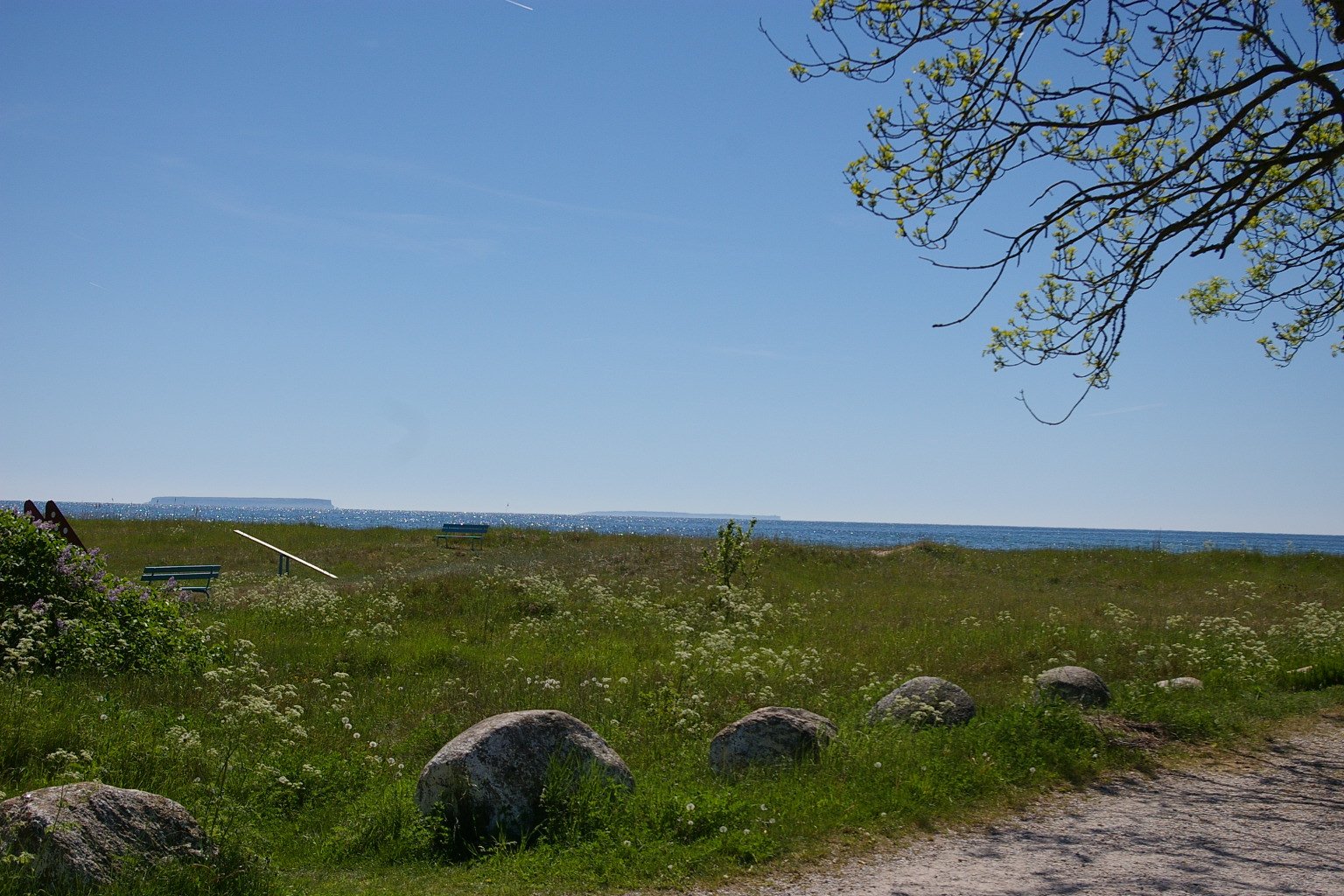 Hamnen mot Karlsöarna.JPG