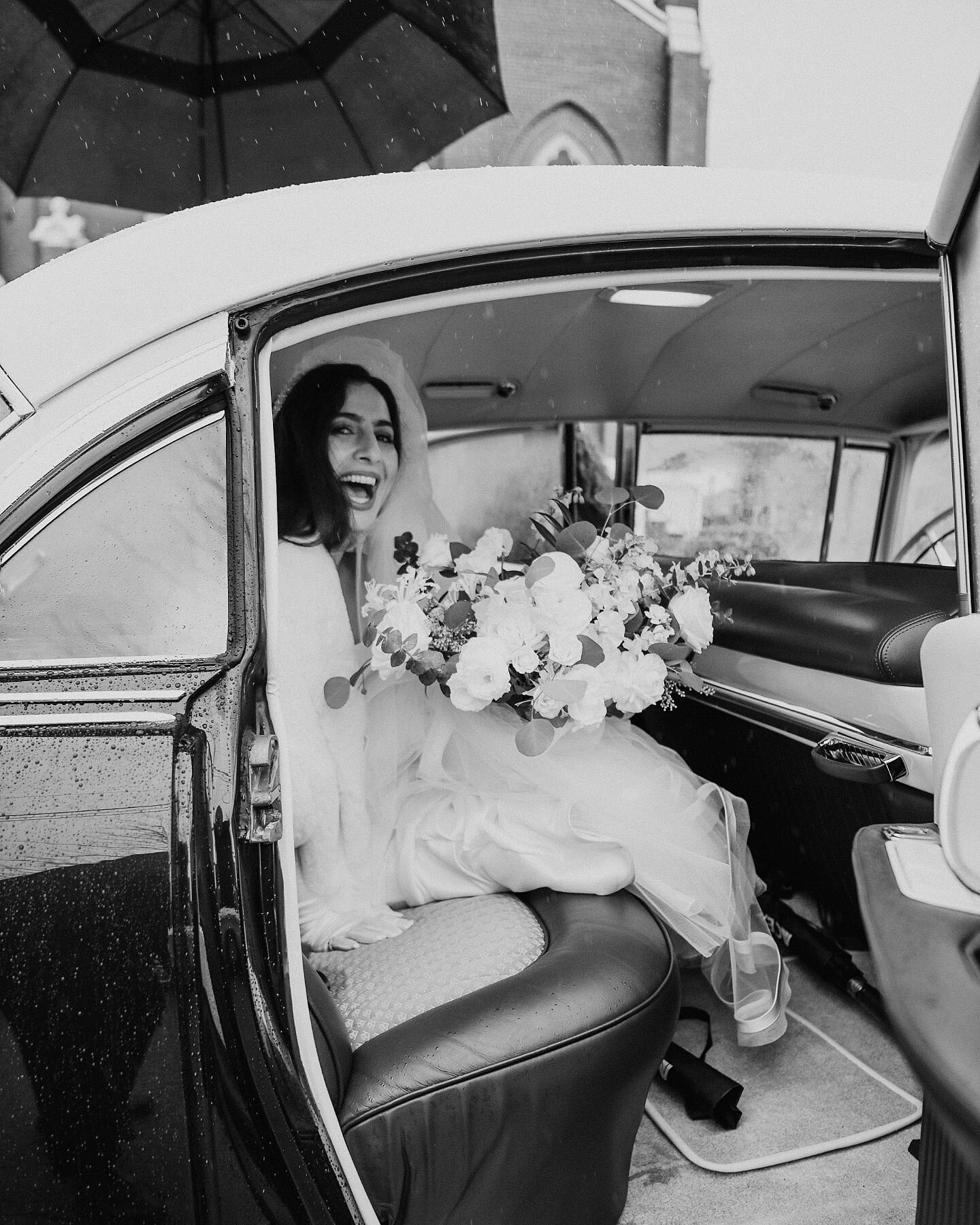 A little rain in February can't bring down the immaculate vibes on this wedding day on Saturday. Plus we've got Grandpa's restored Cadillac Fleetwood so we are definitely golden.
. 
.
.
.
.
#luxurywedding #luxuryweddingphotographer #vogueweddings #vo