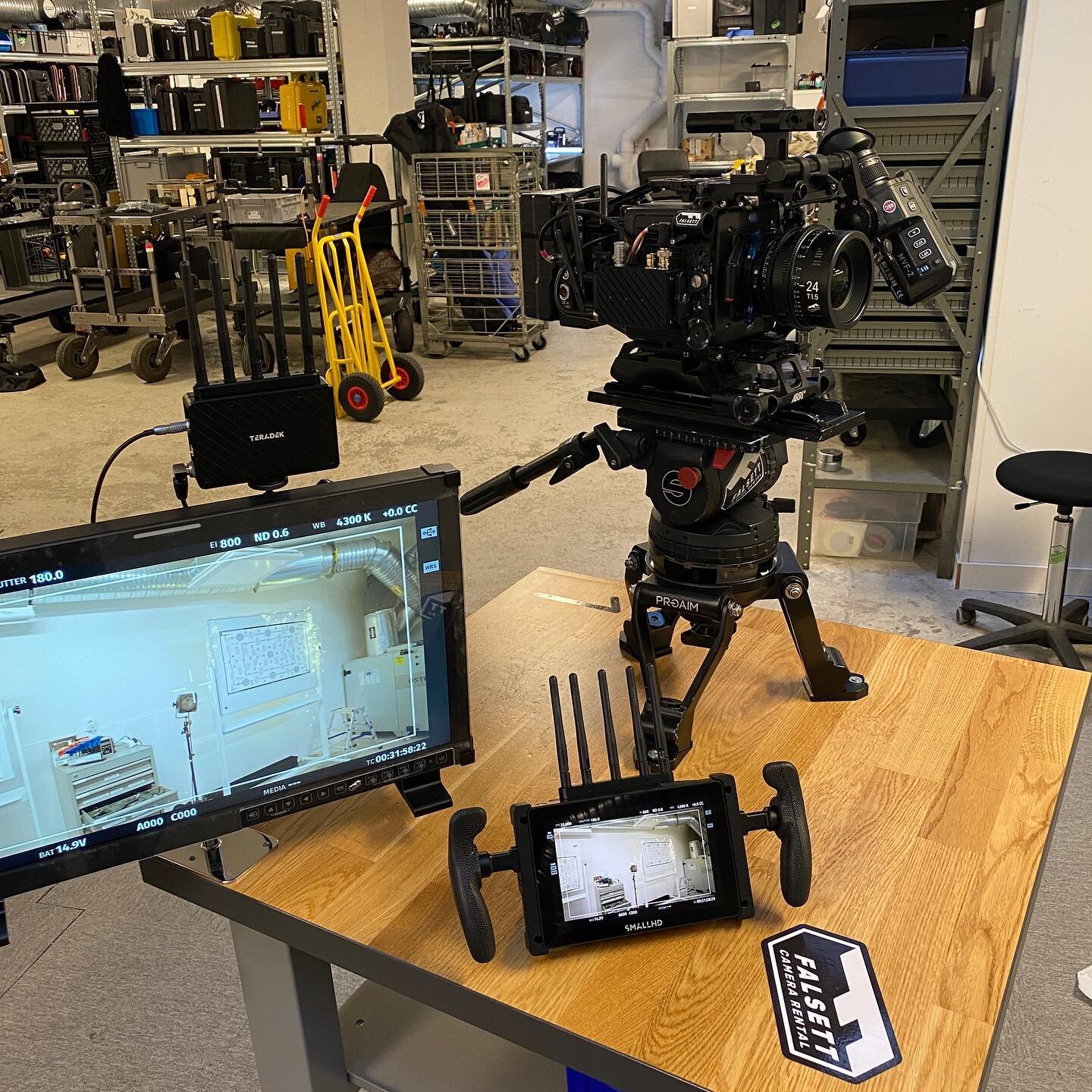 NEW upgrade to our @teradek bolt systems. Bolt 6 LT 750 with 4K HDMI and 1080p SDI inputs outputs along with a @smallhd Cine7 and monitor 750RX module.