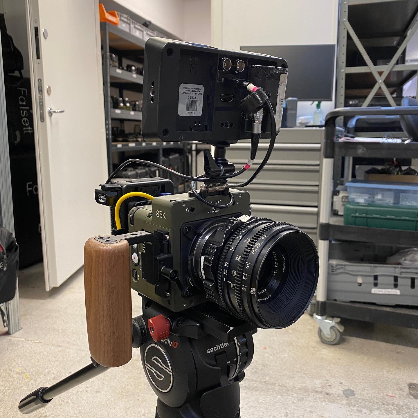 Fresh and ready to go do super dope slow-mo stuff. All new Freefly Ember shoots 5k up to 600fps and 4k up to 800fps. It comes with a native e-mount so it works with all our e-mount lenses as well as any EF or PL lenses with adapters. The sensor is S3