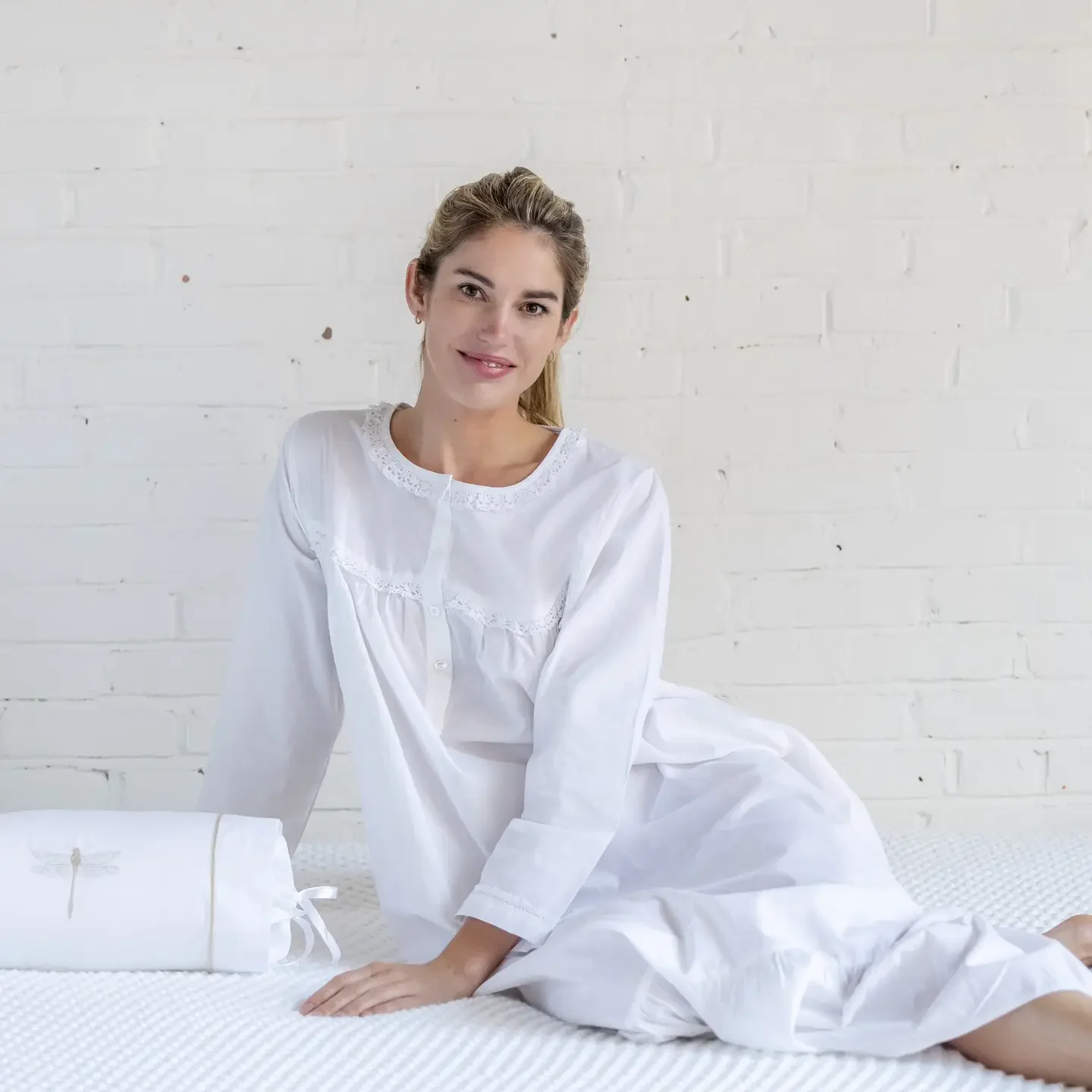 Jacaranda Living Catherine White Cotton Nightgown