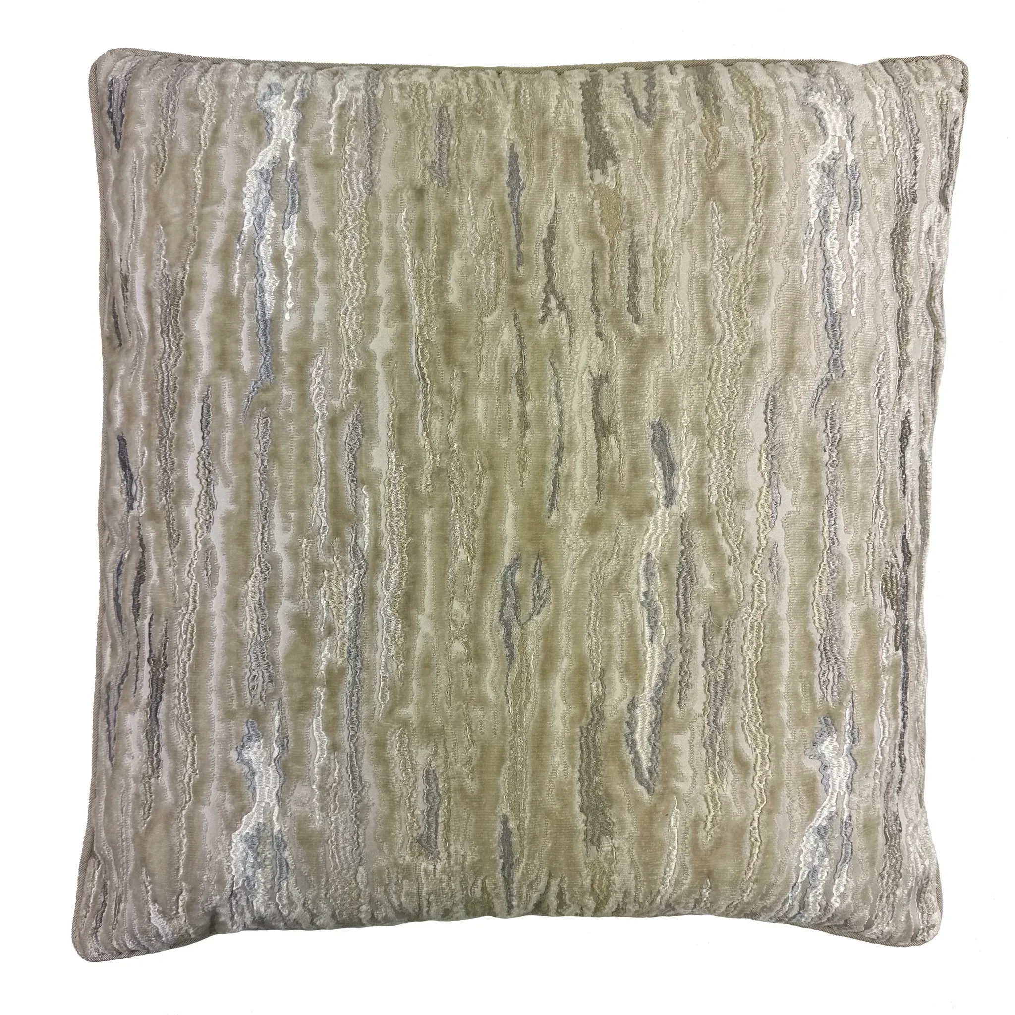 Velvet Waves Cream 22"