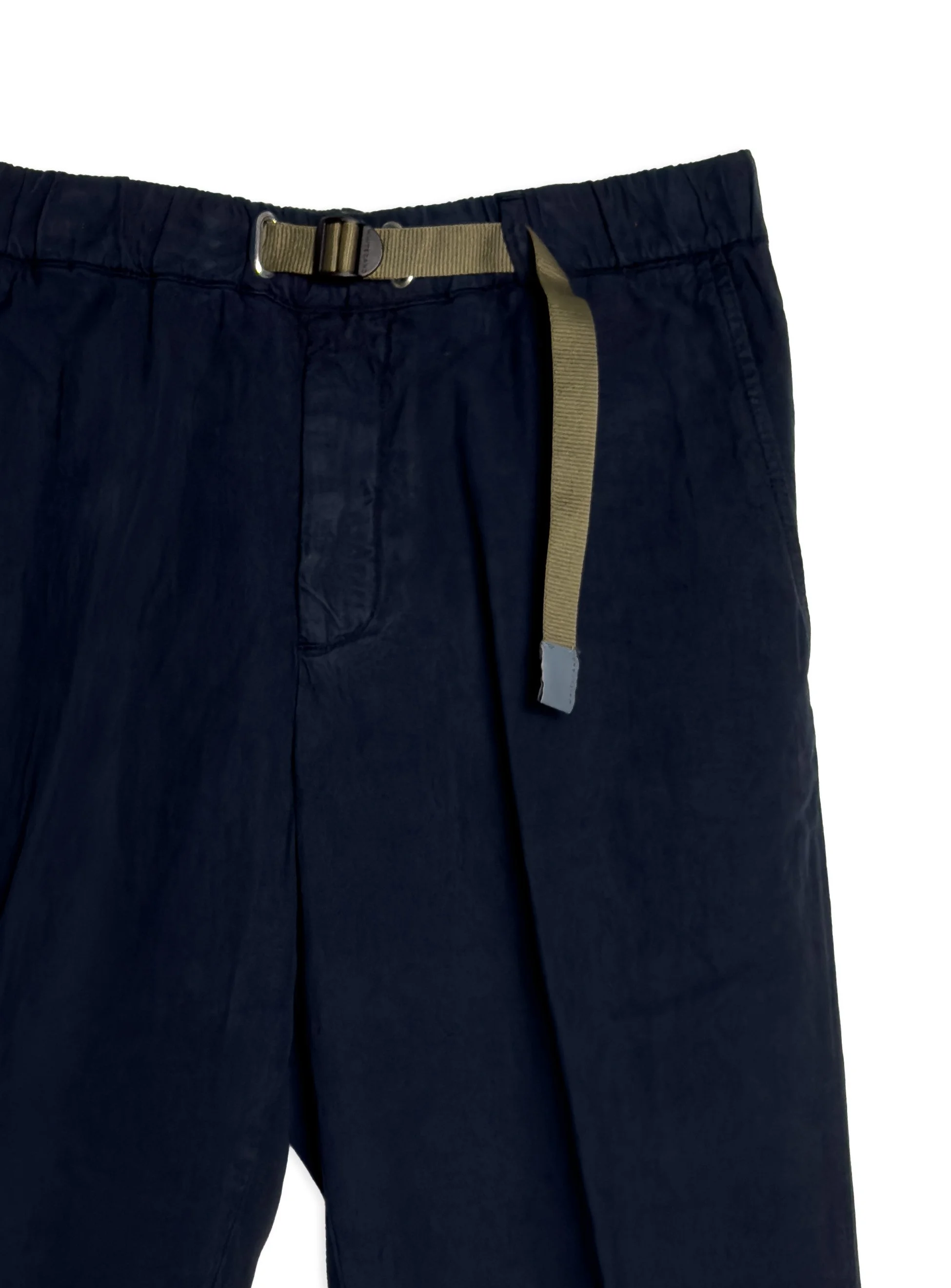 Pantalone White Sand tinta unita in misto lino leggerissimo.