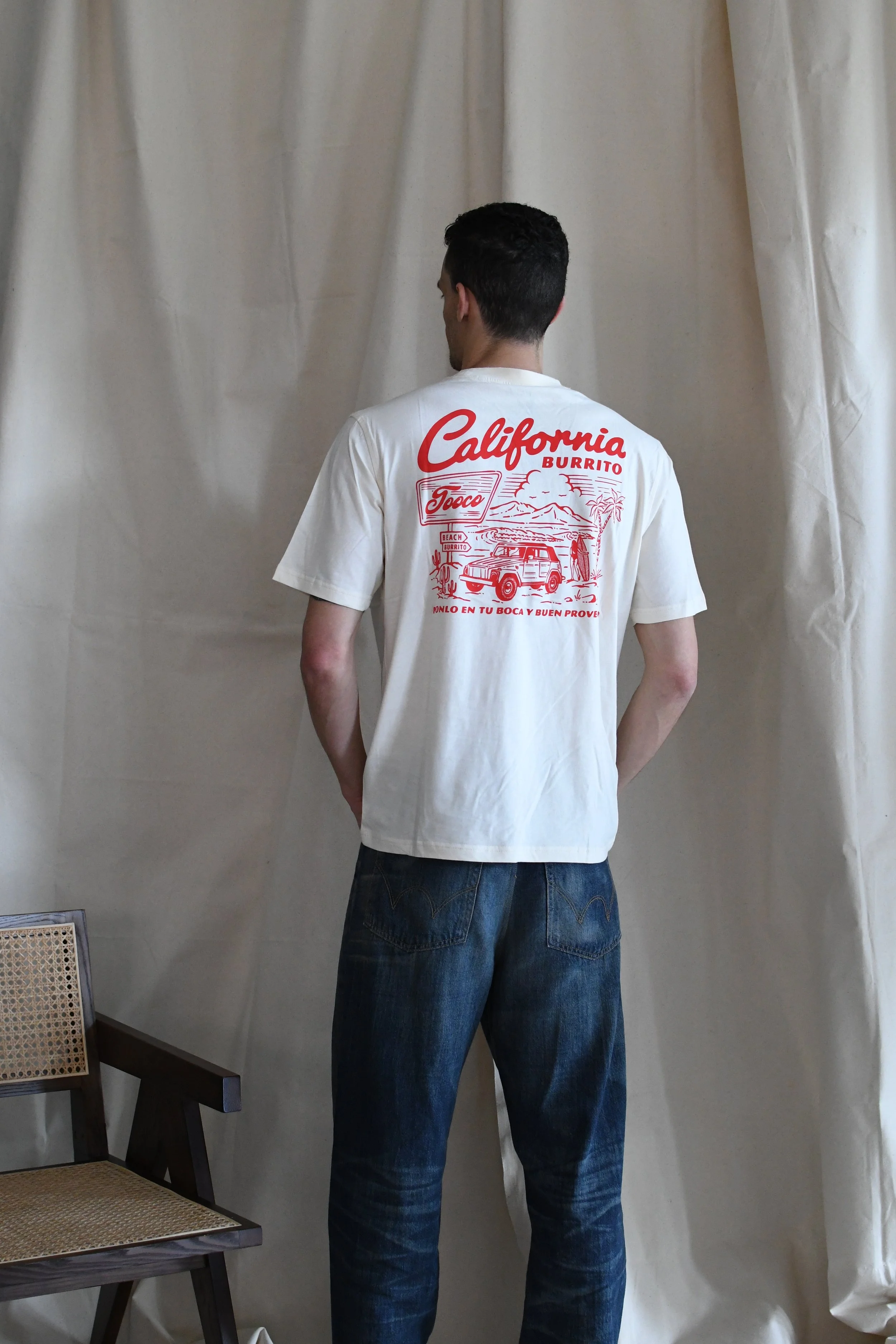 T-shirt Tooco a mezza manica in morbido cotone 180g con stampa.