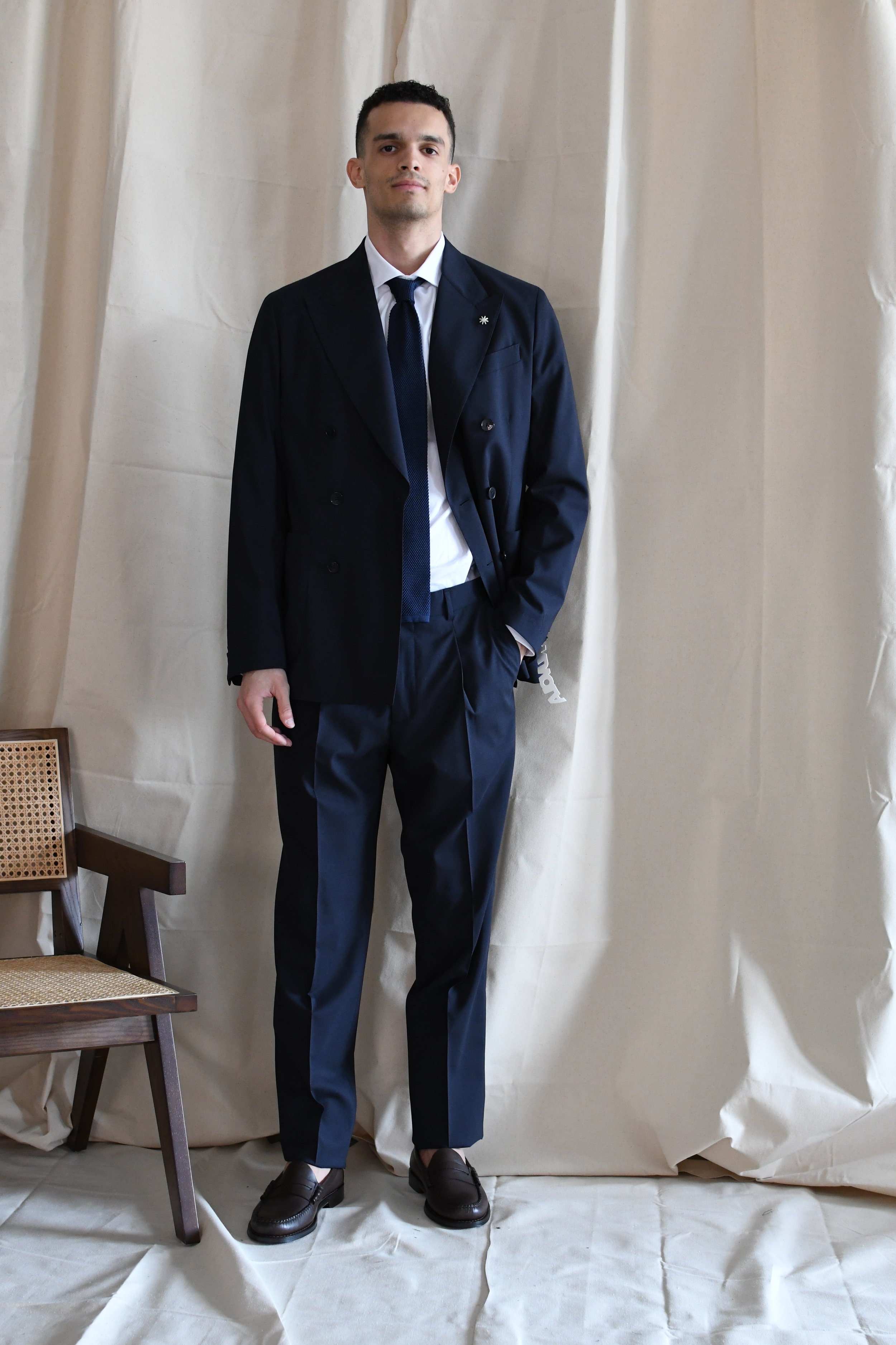 Abito Manuel Ritz Doppio Petto in fresco lana leggero.